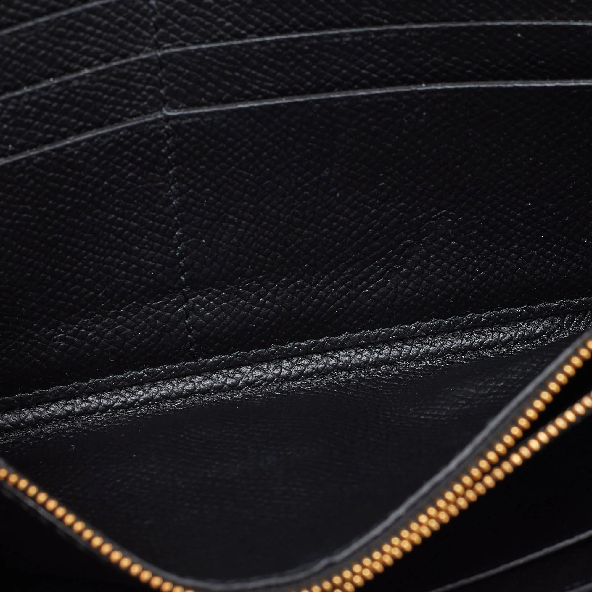 BALENCIAGA Black Leather Everyday Wallet on Chain