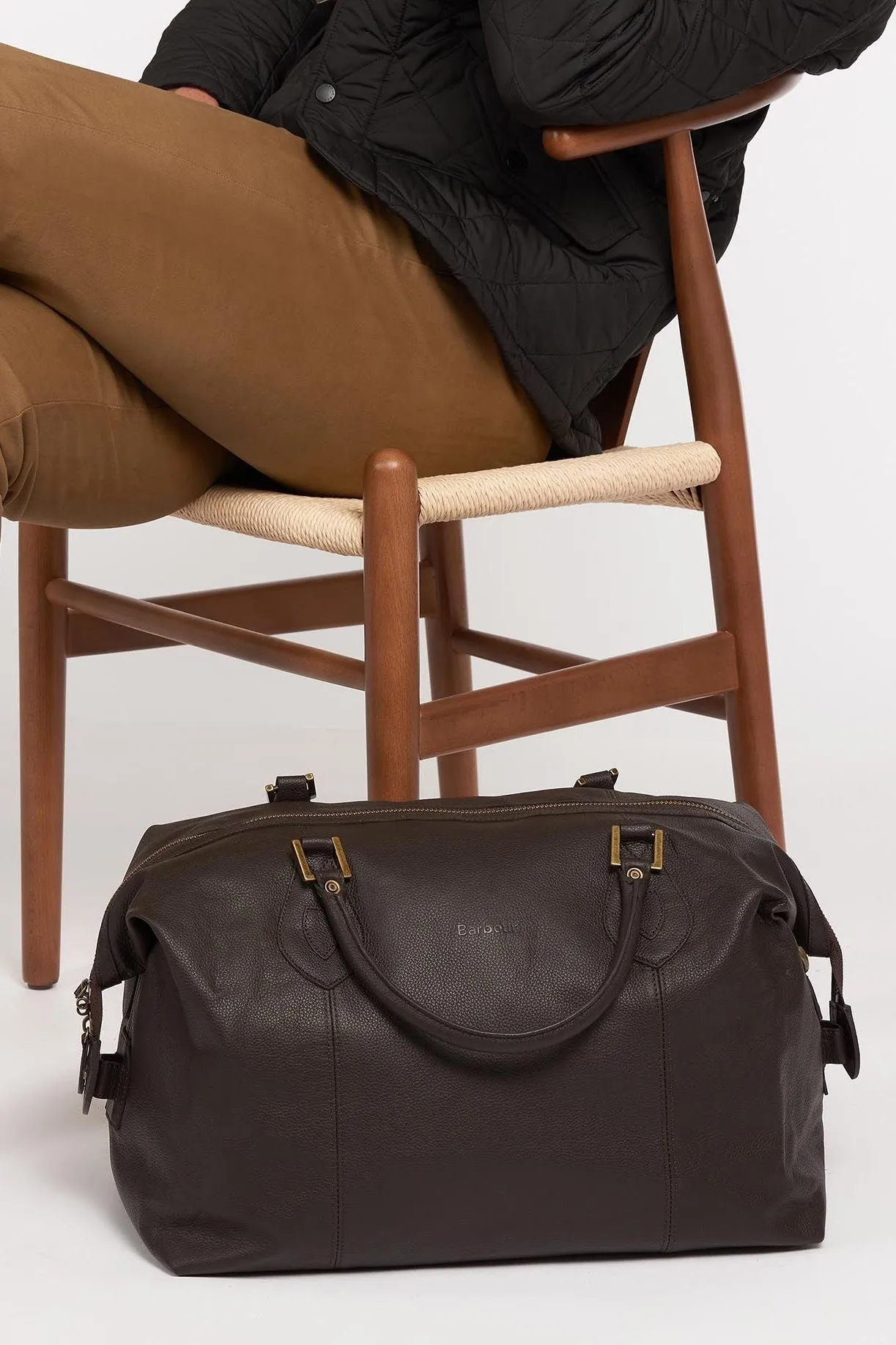 Barbour Travel Bag Explorer Weekend Bag Medium £249 - Dark Brown Leather - UBA0008BR91