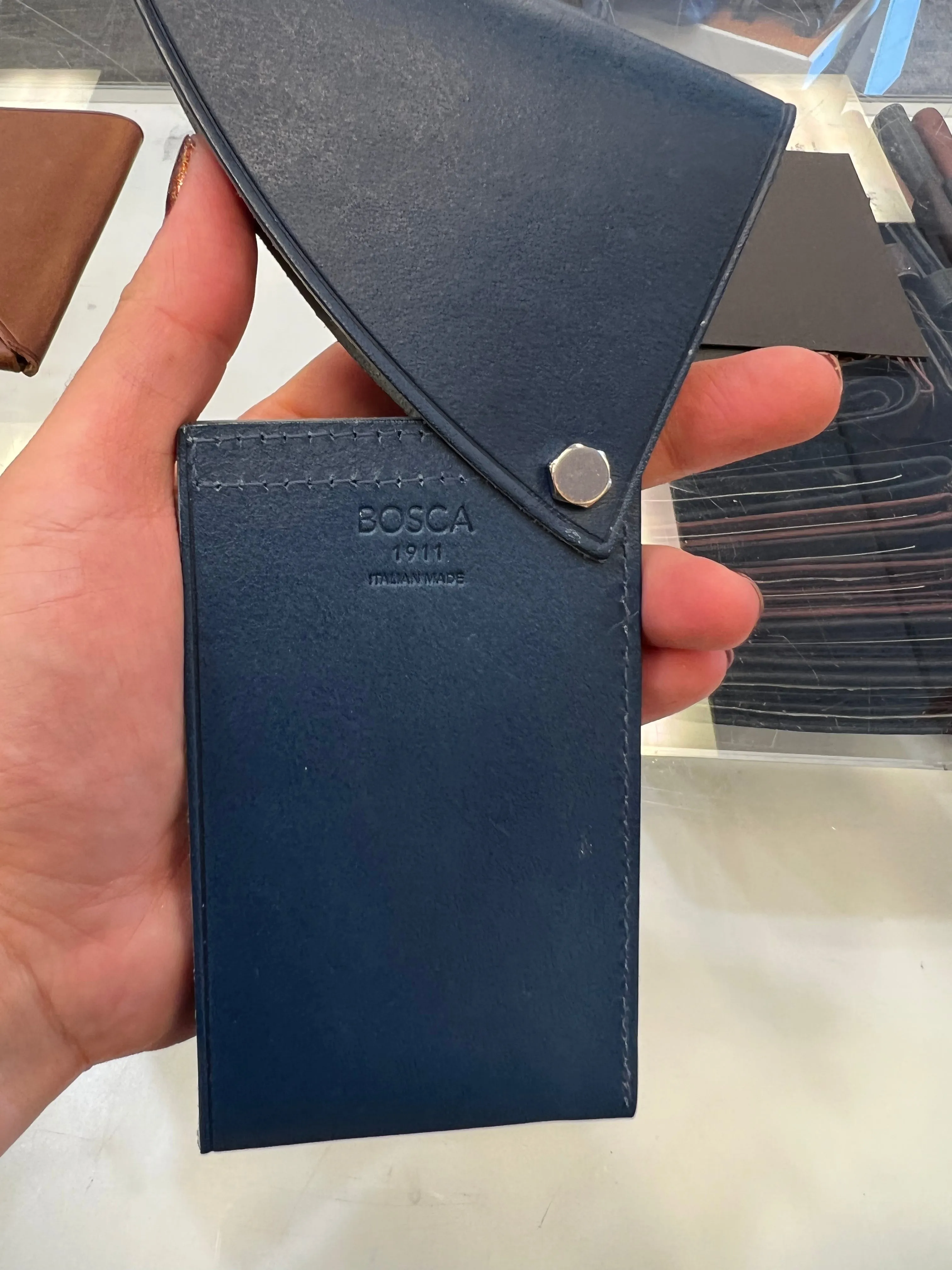 Bosca Italio Flipper Leather Wallet Case