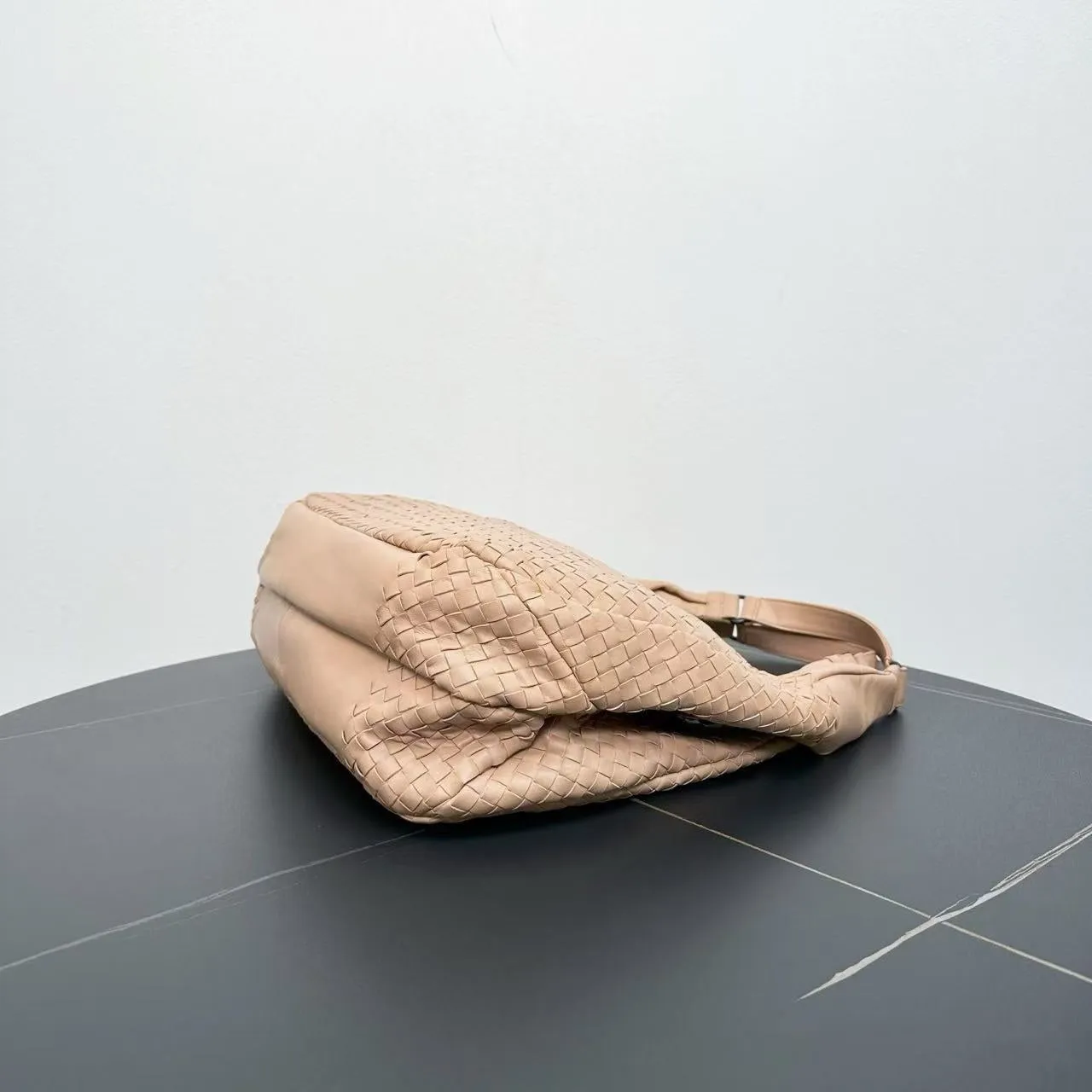 bottega veneta veneta hobo beige tote bag