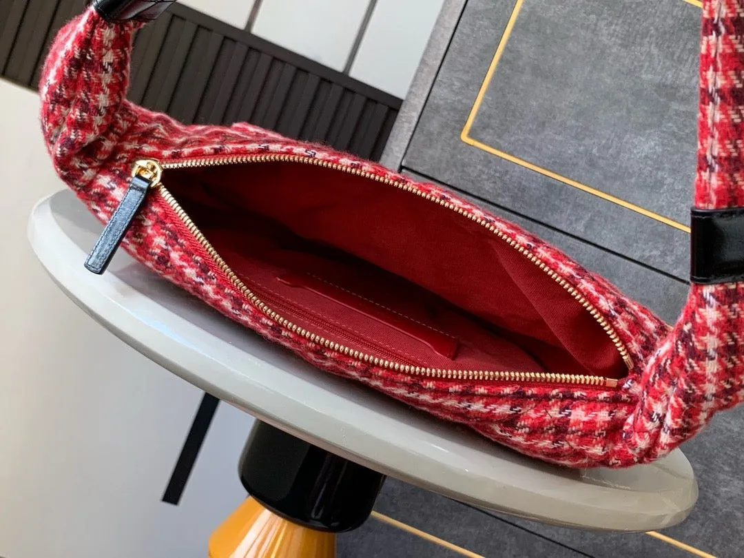 CC1090 Large Hobo Bag / HIGHEST QUALITY VERSION / 7.1 x 11.8 x 3.1in