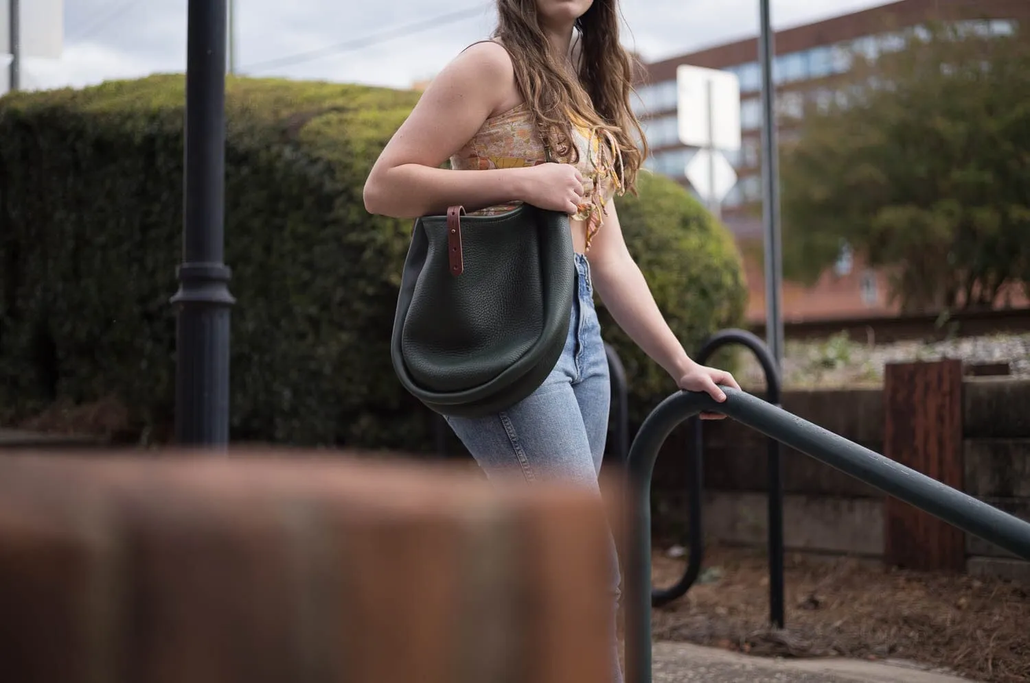CELESTE LEATHER HOBO BAG - MEDIUM - FOREST GREEN