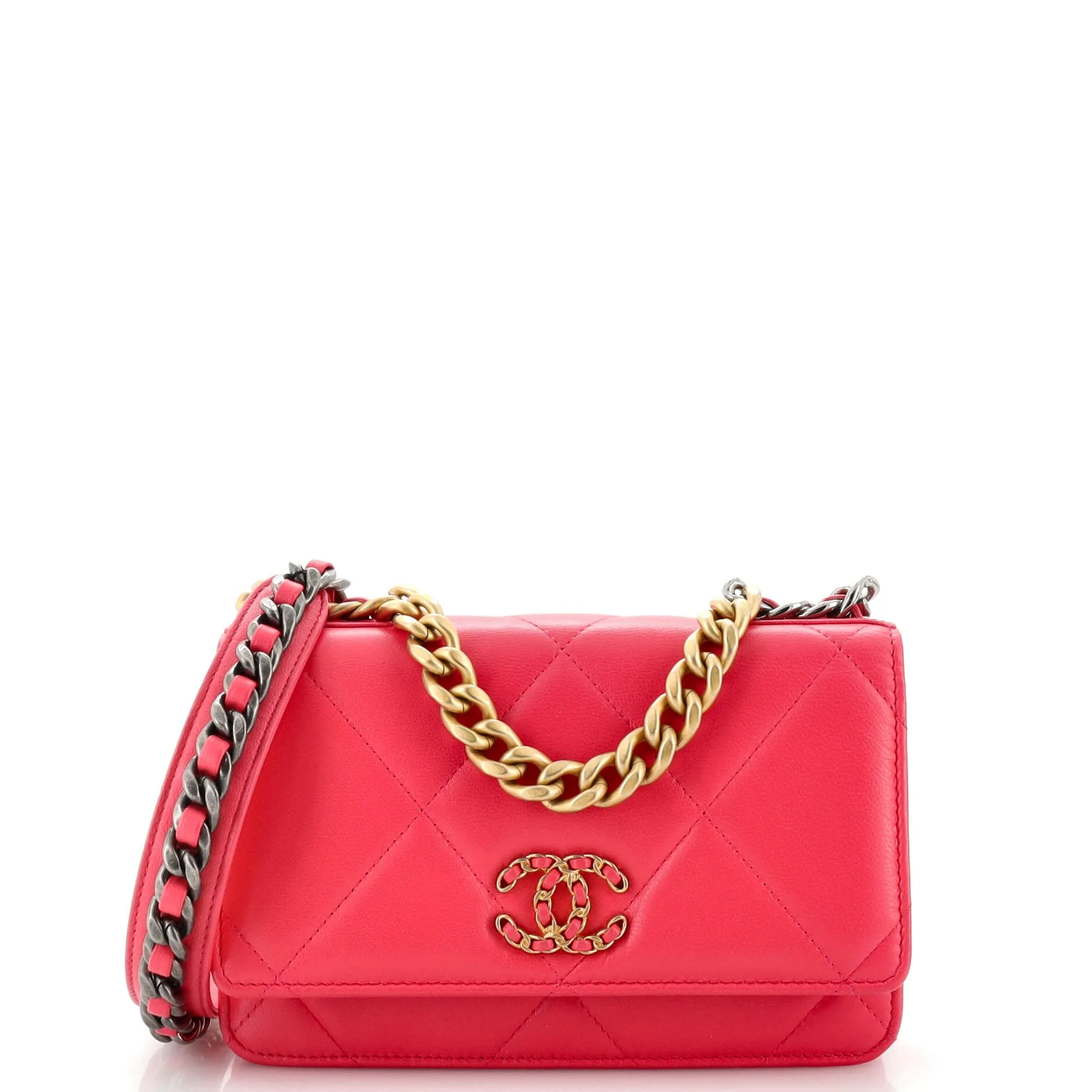 CHANEL 19 Wallet on Chain Quilted Goatskin