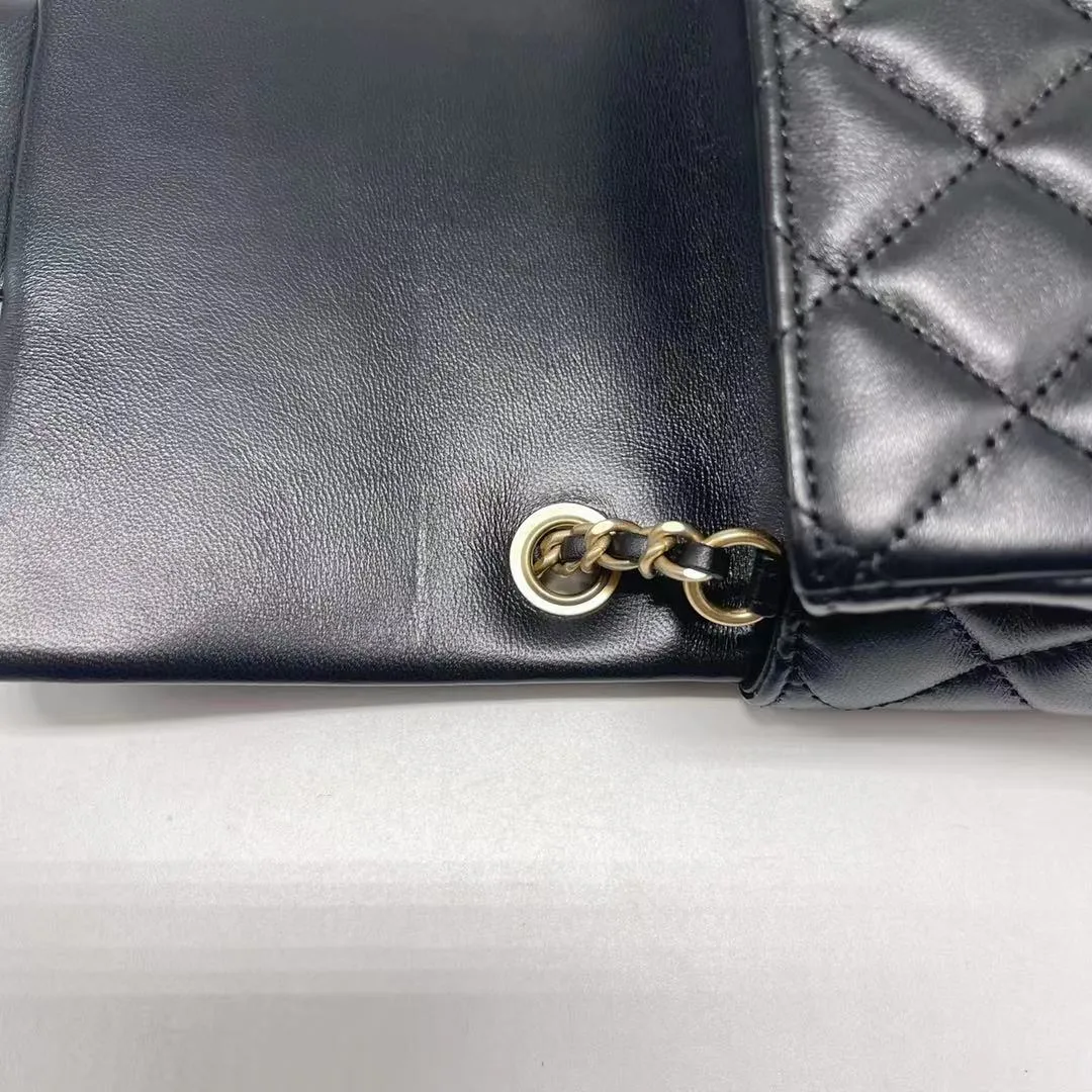 Chanel 21B Pearl Crush Mini Square Flap Bag Black GHW