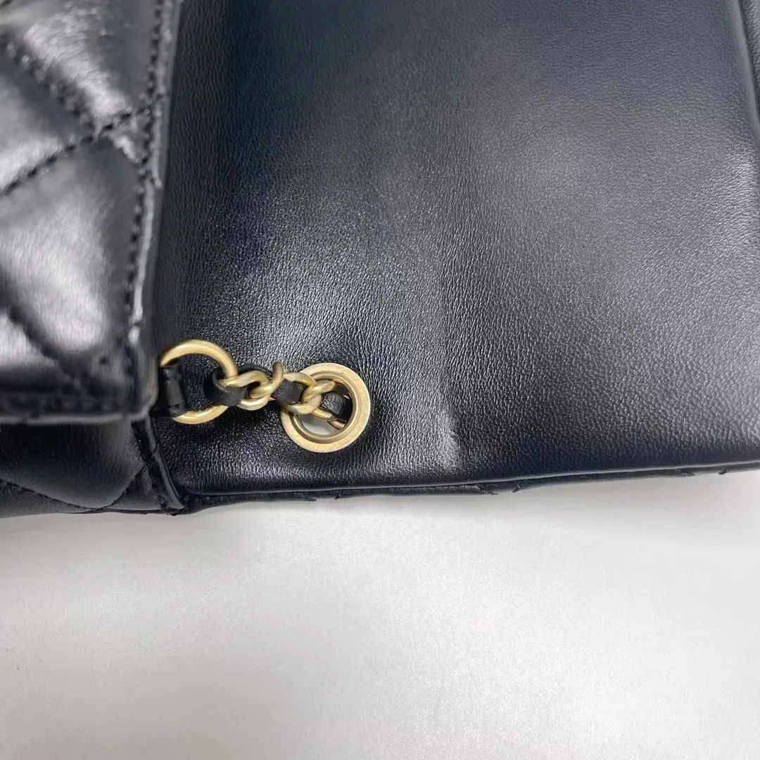Chanel 21B Pearl Crush Mini Square Flap Bag Black GHW