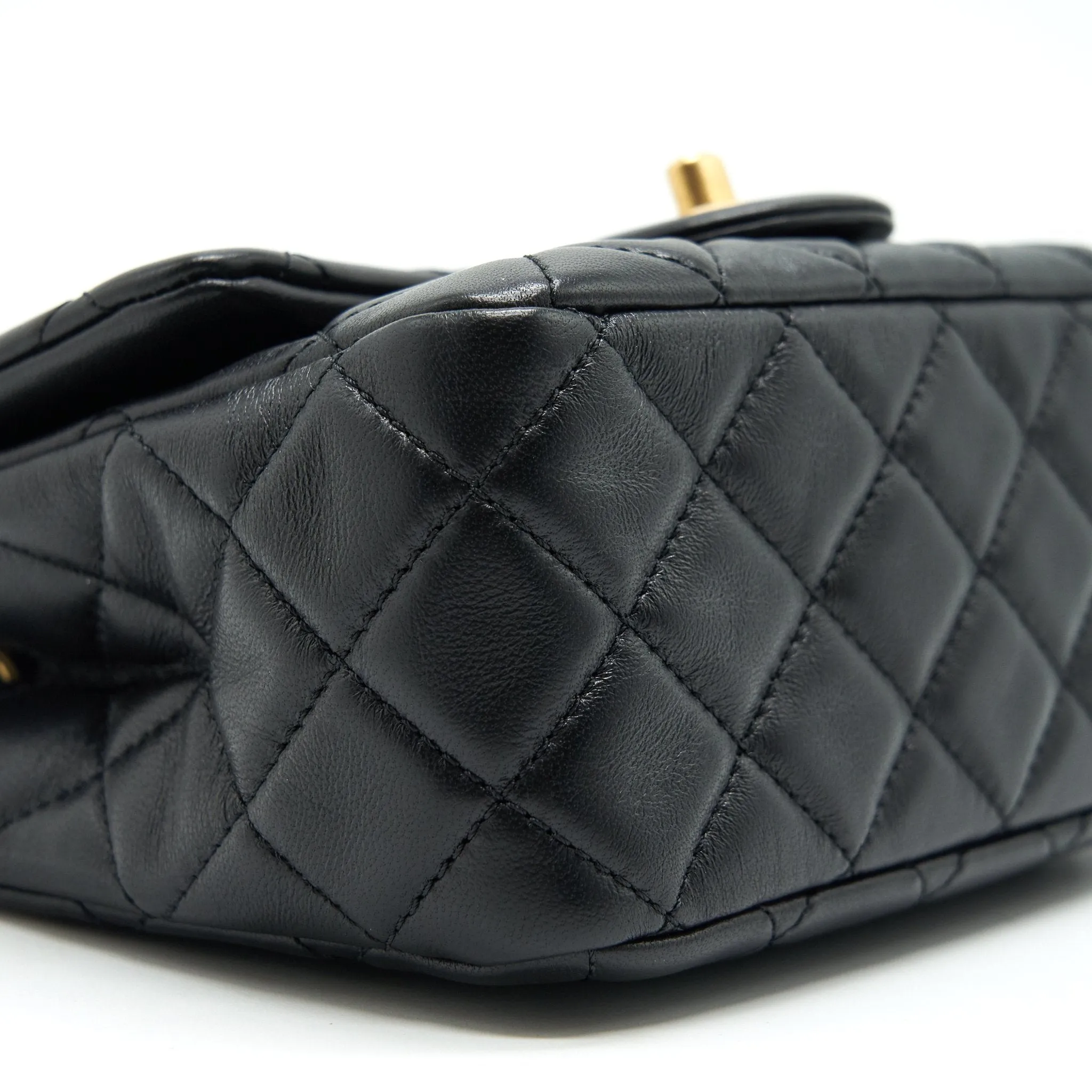 Chanel 21B Pearl Crush Mini Square Flap Bag Black GHW