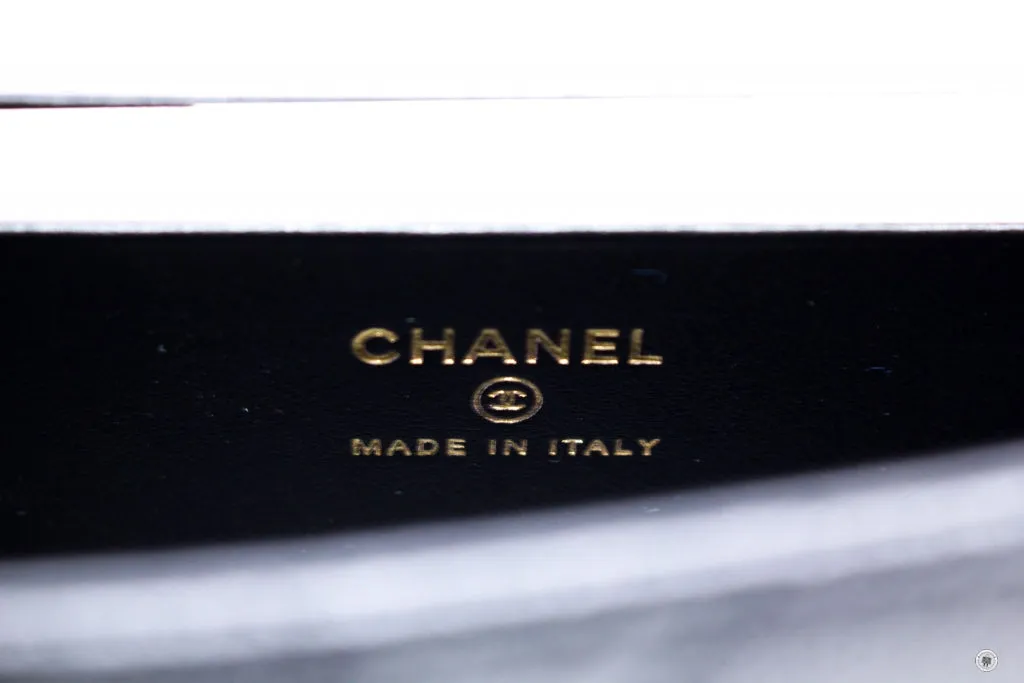 Chanel AP3237 B10307 94305 Clutch With Chain Black   94305 Calfskin Shoulder Bags Ghw