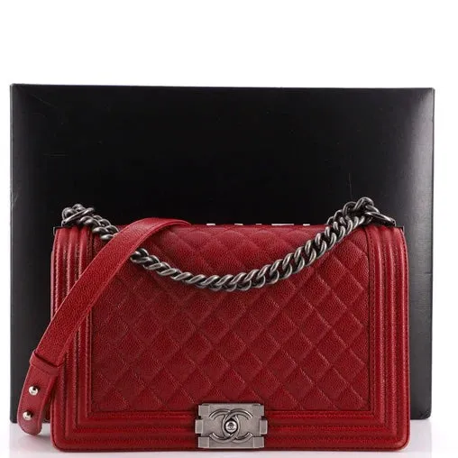 CHANEL CAVIAR QUILTED NEW MEDIUM BOY FLAP BAG