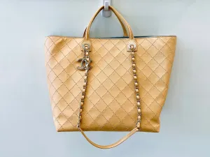 CHANEL CC CHARM CHAIN SHOPPING TOTE
