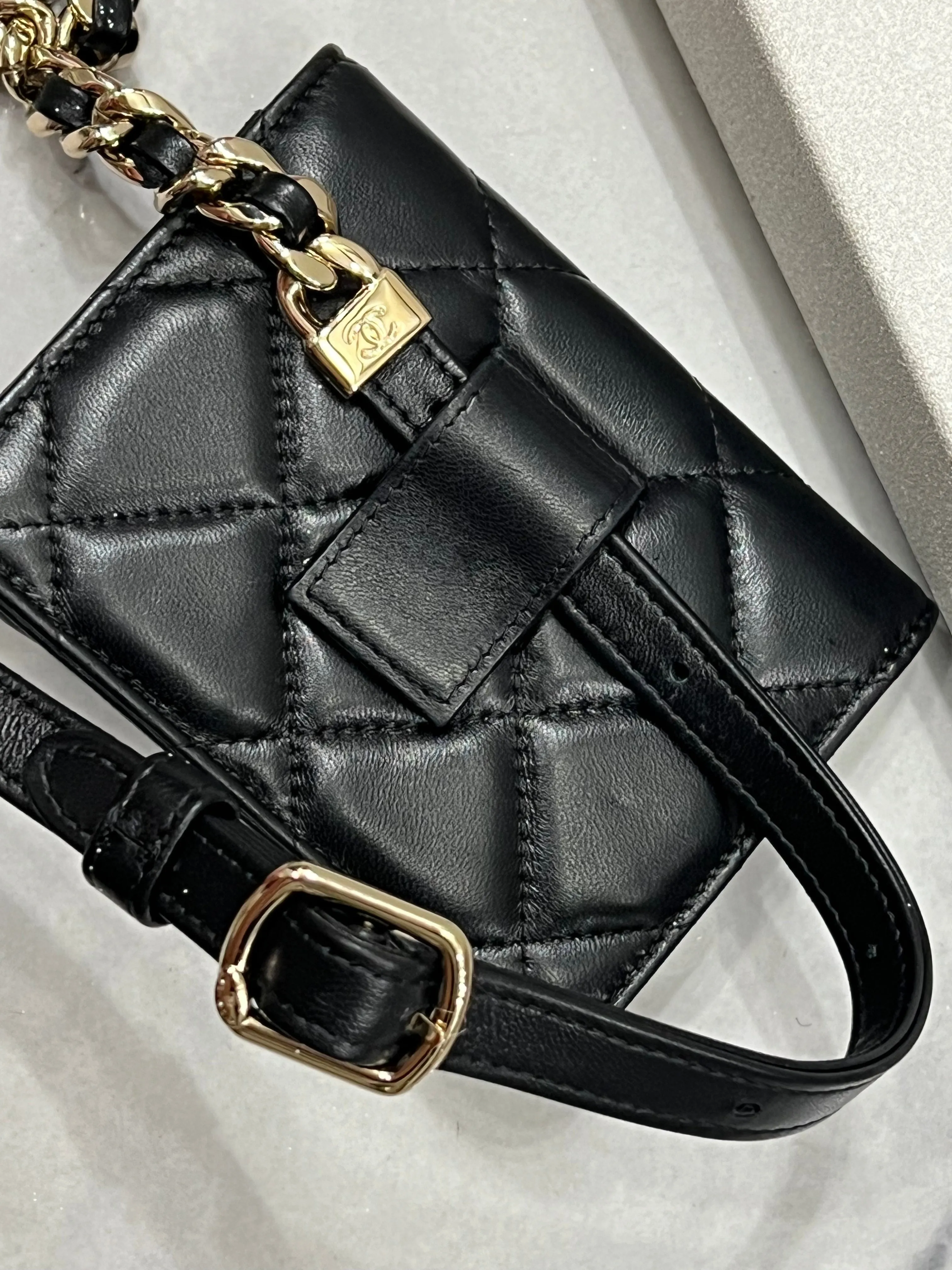 CHANEL CC DIAMOND QUILTED LAMBSKIN BELT BAG