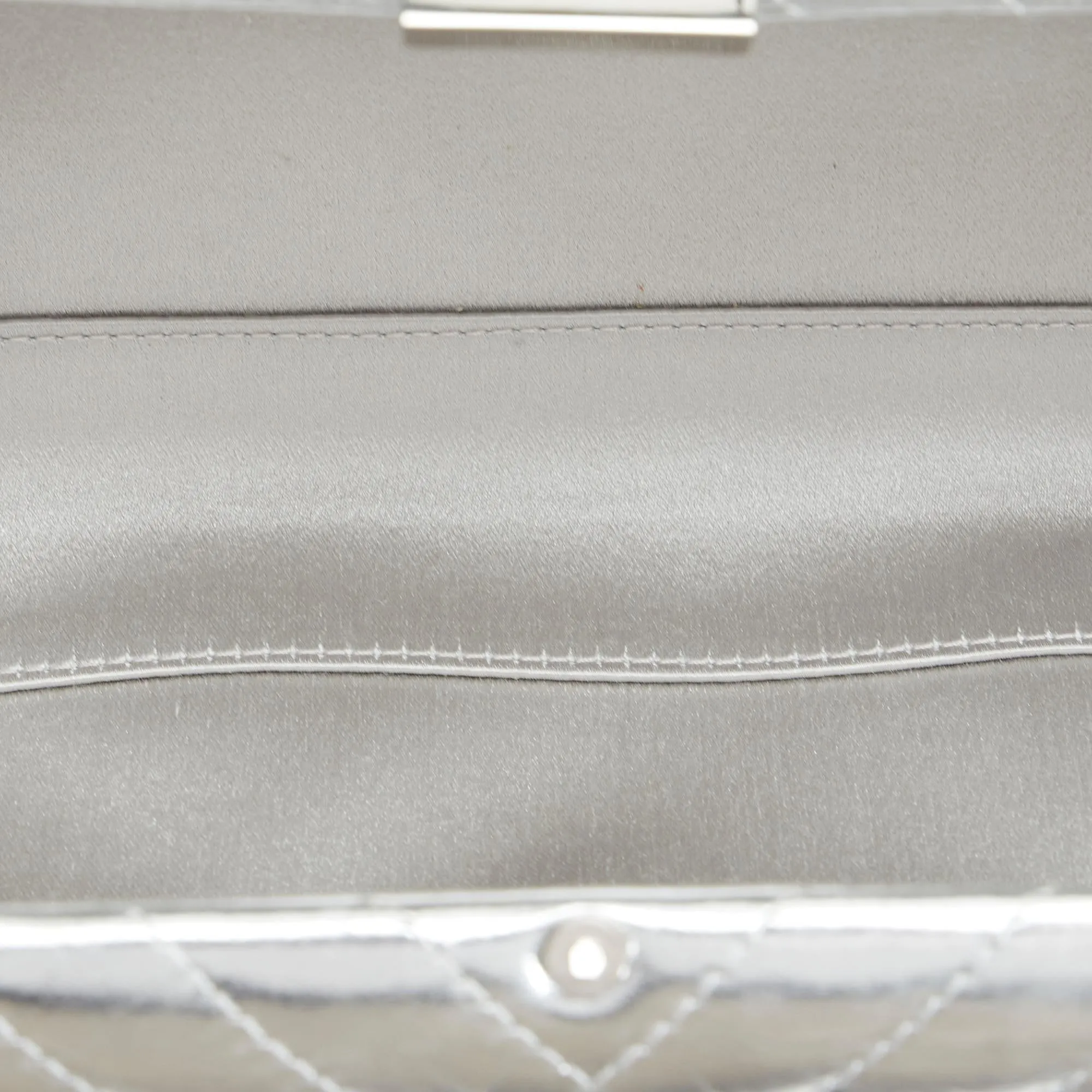 Chanel Chain Fringe Leather Clutch Bag (SHG-groSid)
