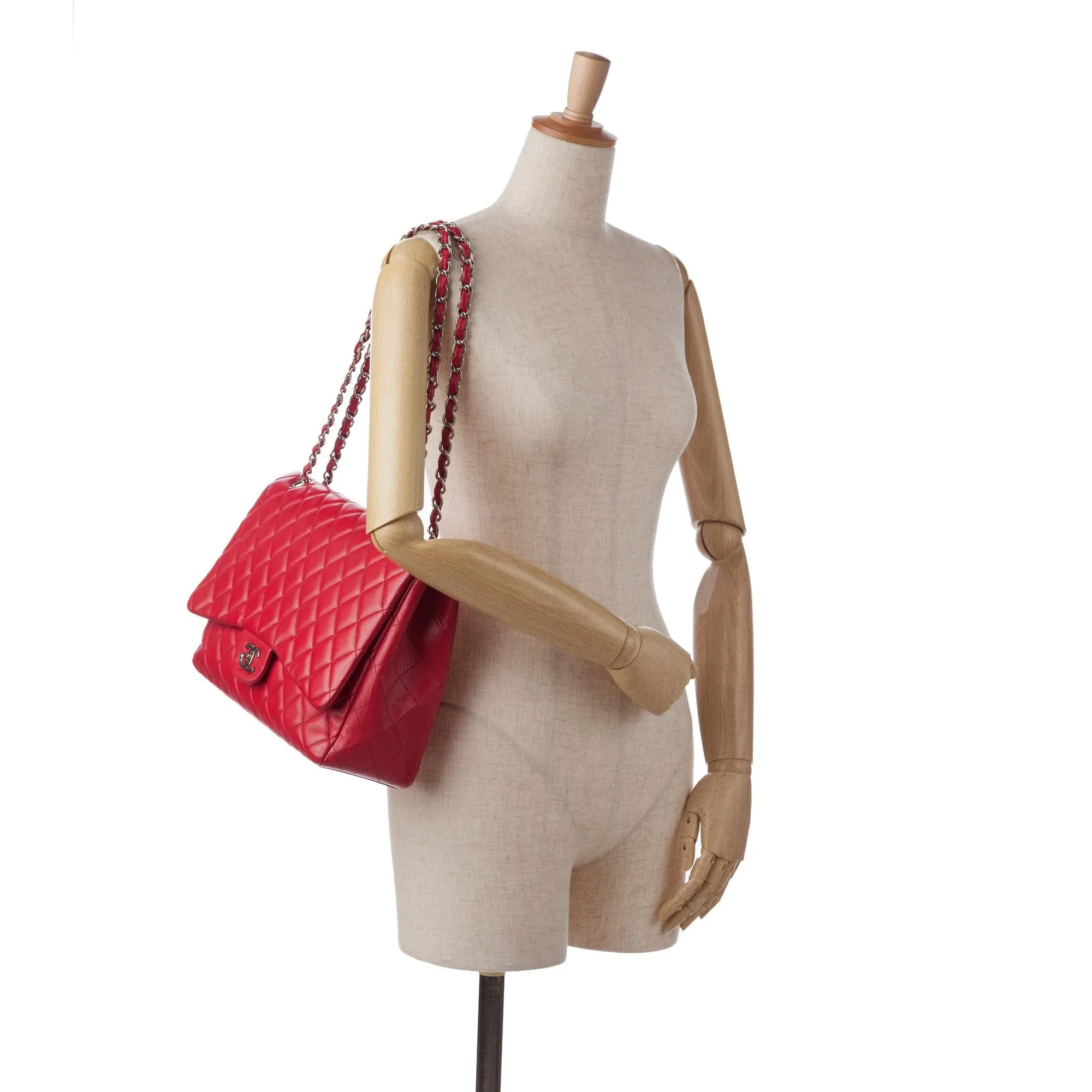 Chanel Maxi Classic Lambskin Single Flap (SHG-xV8Ciu)