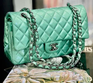 CHANEL MEDIUM CLASSIC FLAP BAG PATENT LEATHER