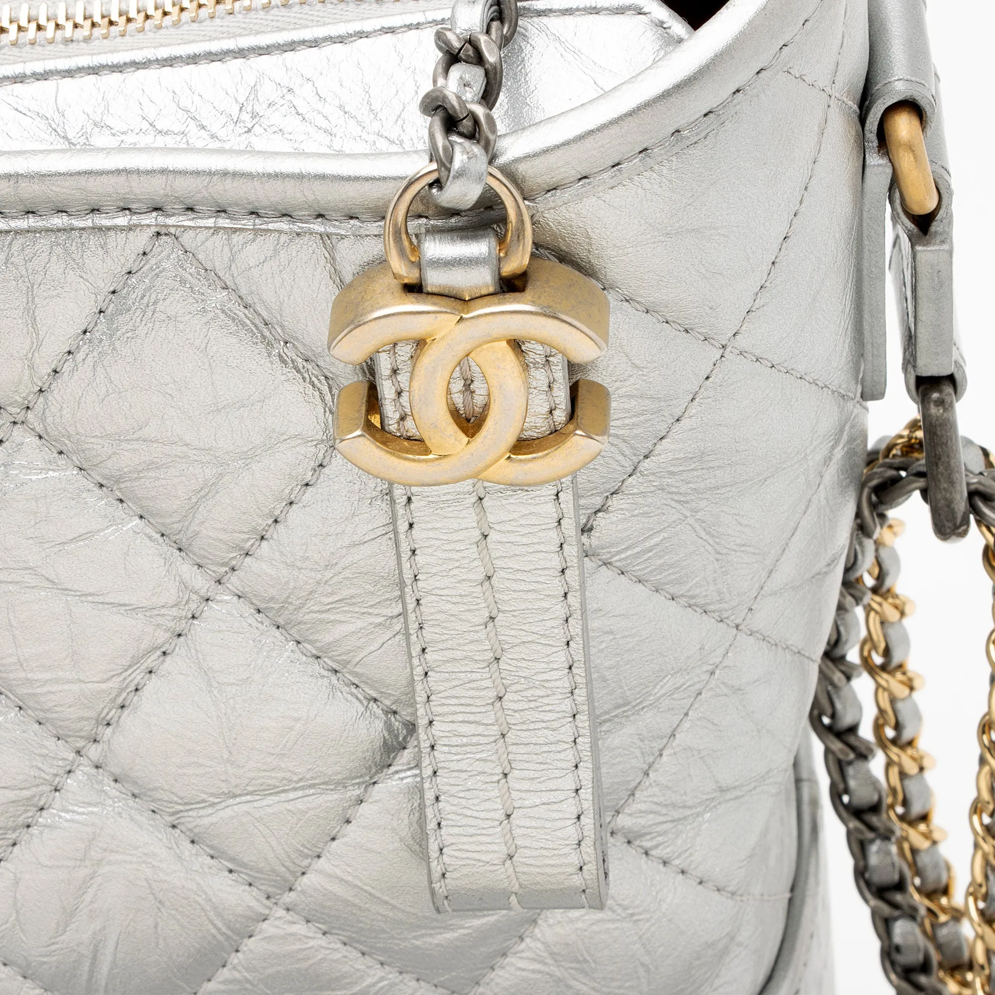 Chanel Metallic Aged Calfskin Gabrielle Medium Hobo (SHF-RJhsNR)
