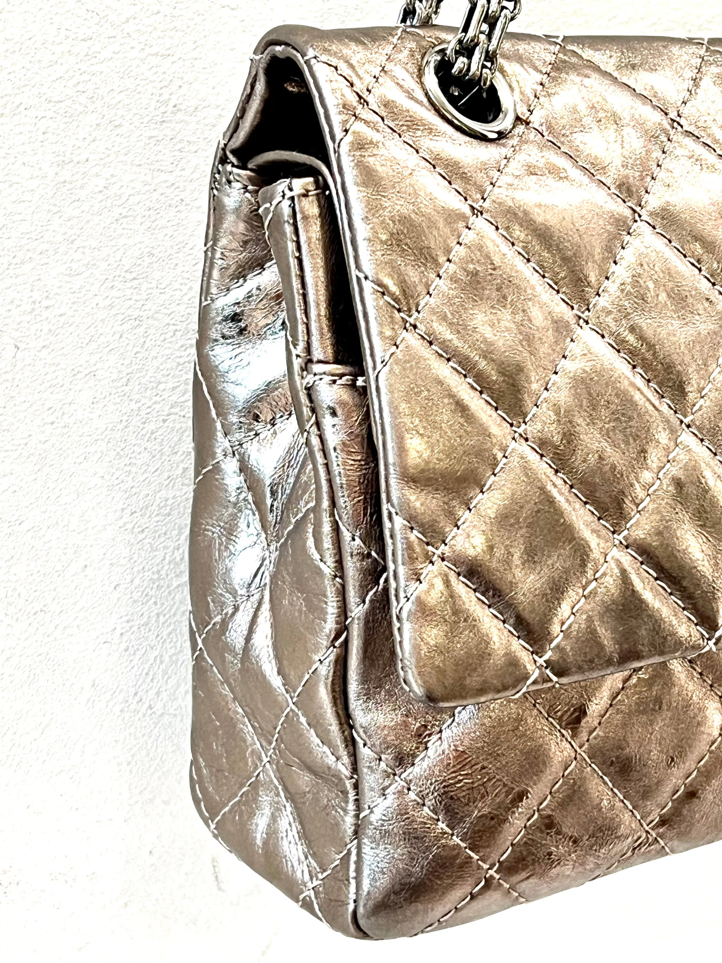 CHANEL METALLIC AGED QUILTED CALFSKIN 2.55 REISSUE FLAP BAG