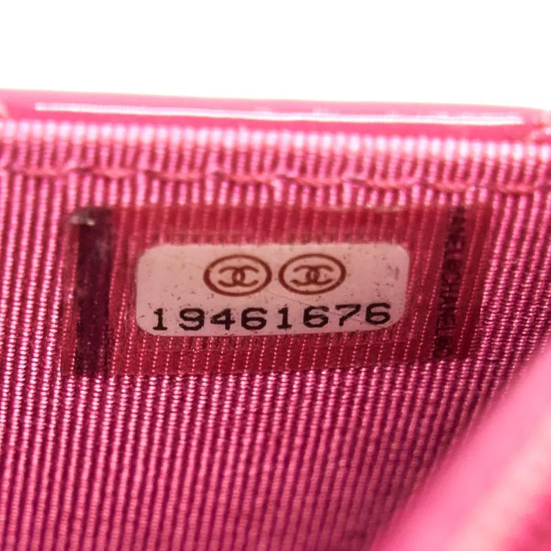 Chanel Patent Wallet on Chain