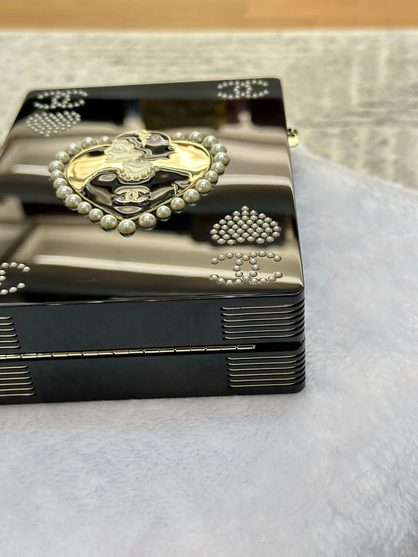 Chanel Plexiglass Pearl Playing Card Casino Minaudiere Clutch Black GHW