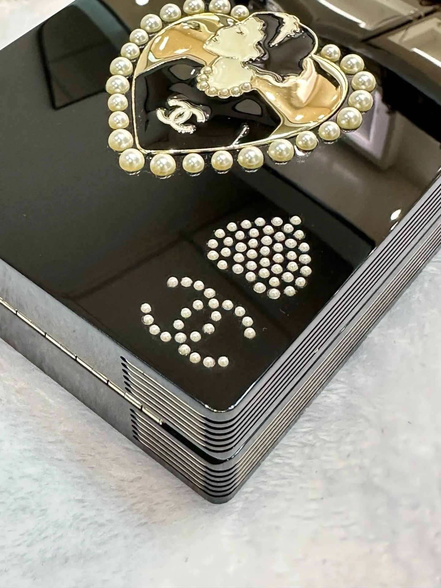 Chanel Plexiglass Pearl Playing Card Casino Minaudiere Clutch Black GHW
