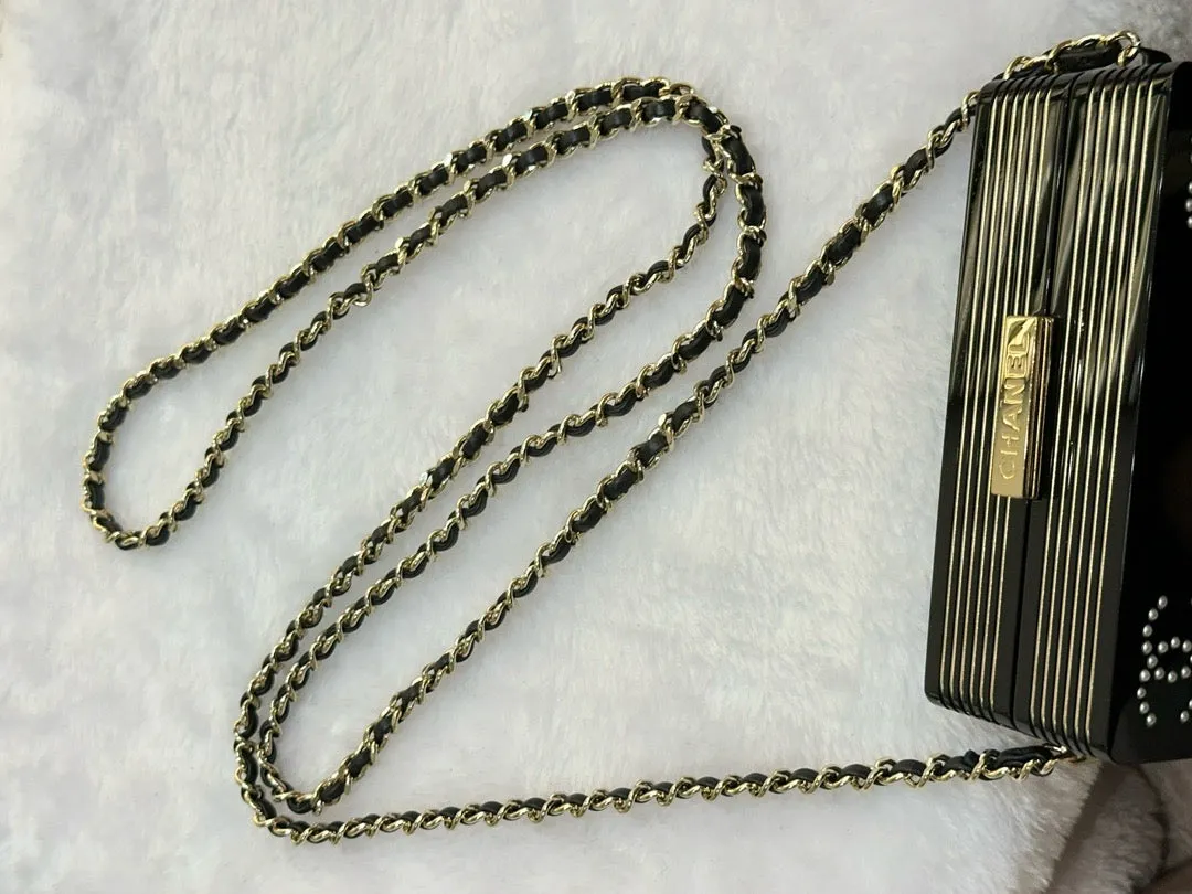 Chanel Plexiglass Pearl Playing Card Casino Minaudiere Clutch Black GHW
