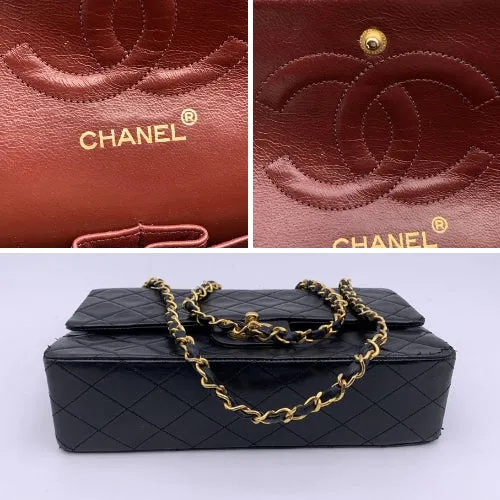 CHANEL Vintage Black Quilted Timeless Classic 2.55 Shoulder Bag 25 Cm