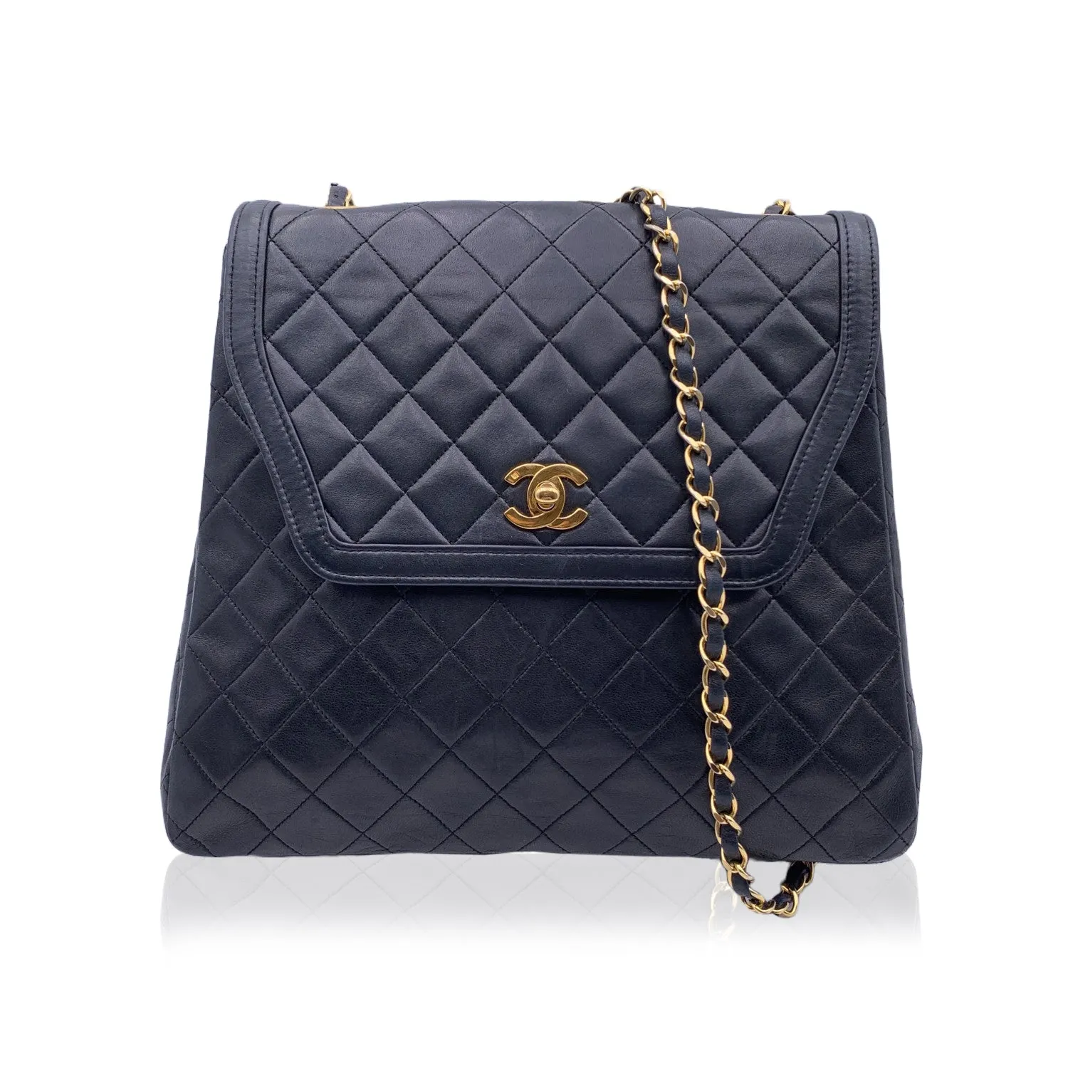 Chanel Vintage Black Quilted Trapeze Flap Shoulder Bag With Wallet