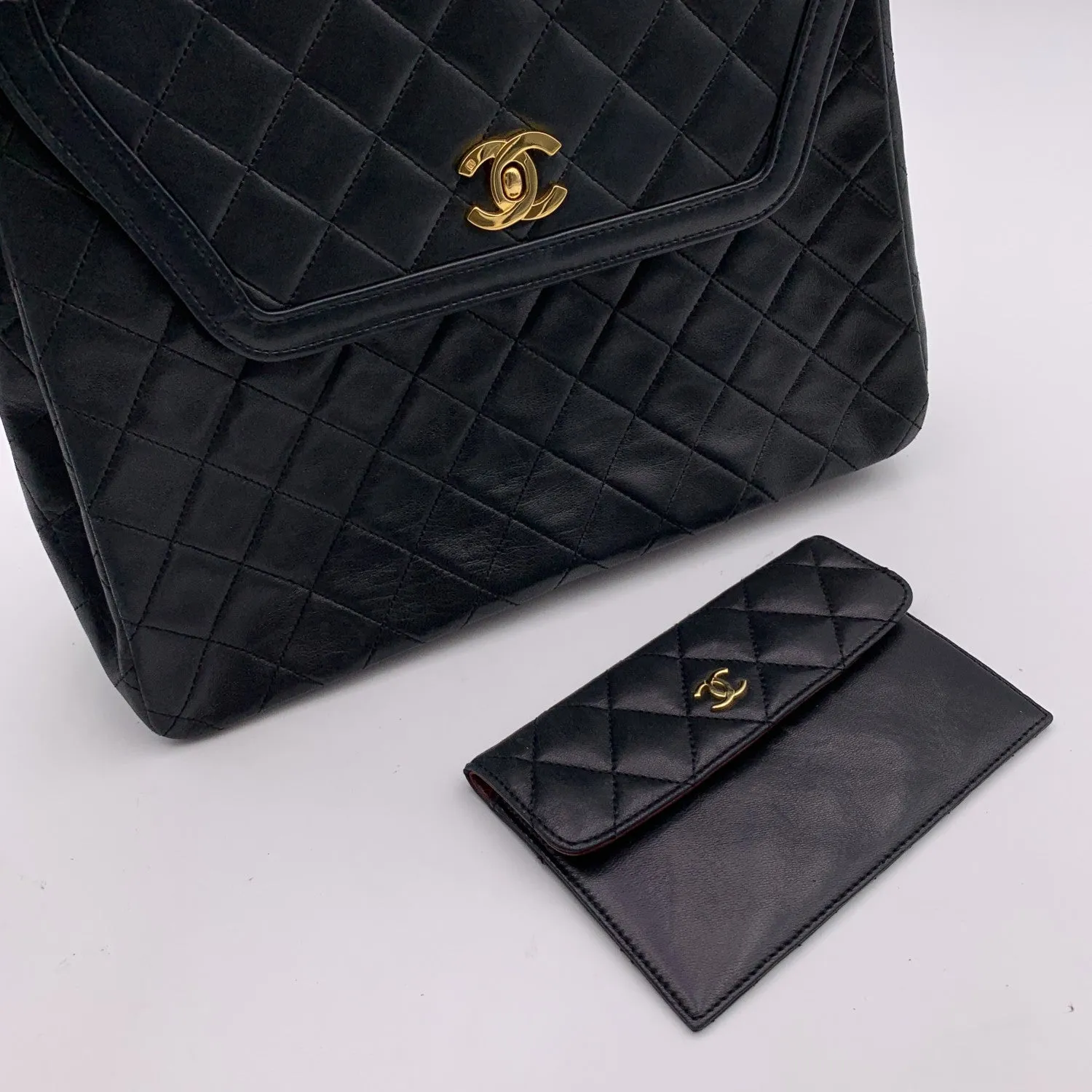 Chanel Vintage Black Quilted Trapeze Flap Shoulder Bag With Wallet