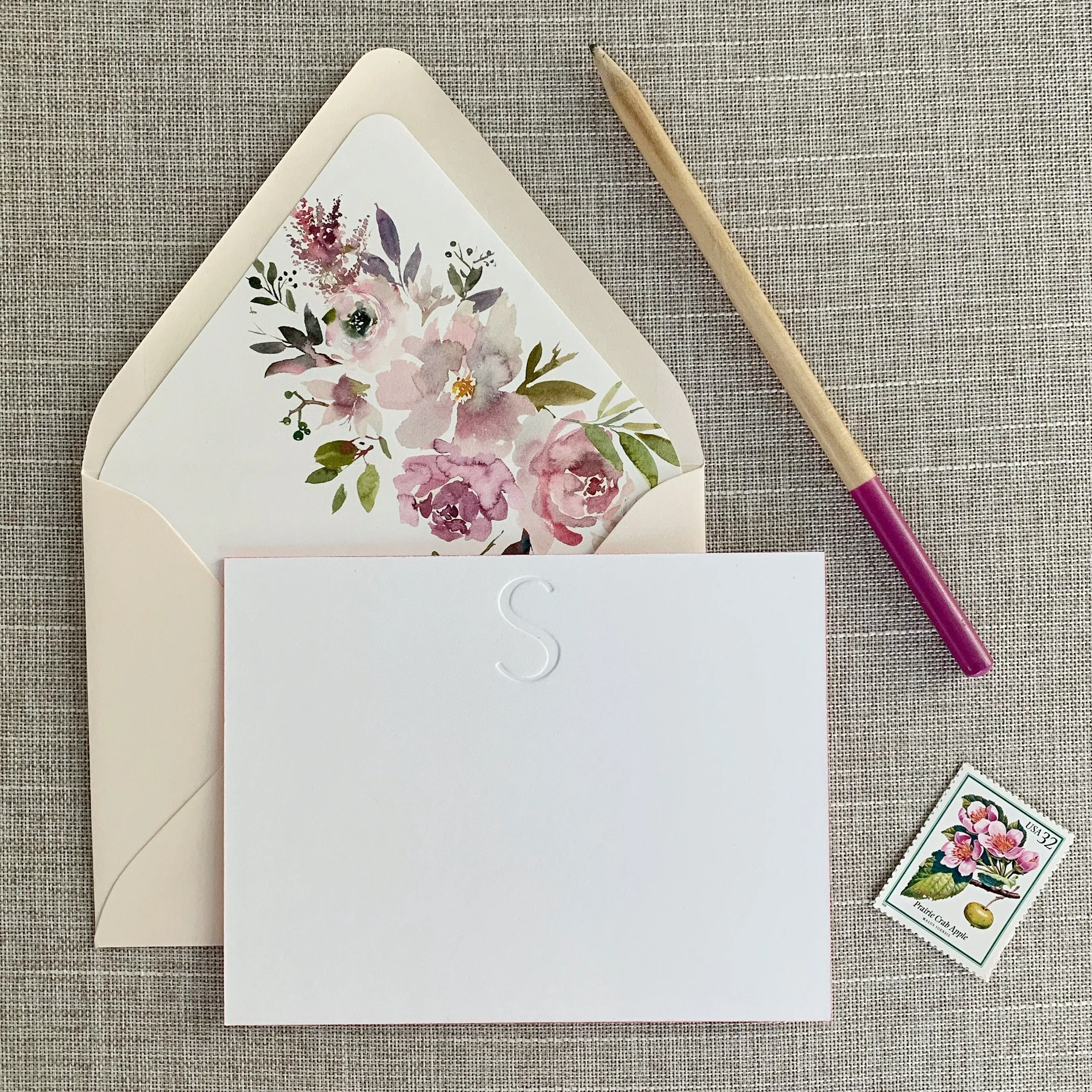 Chevron Pattern Envelope Liners