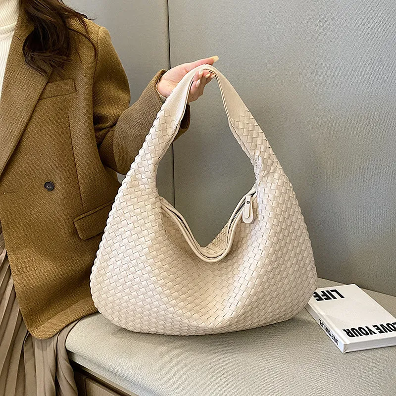 Chloé Vegan Hobo Shoulder Bag