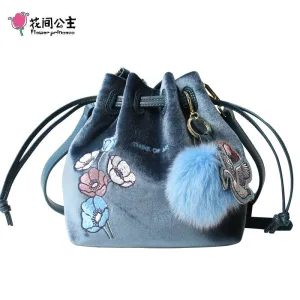 Christmas Gift Flower Princess 2019 Fashion Women Handbag VELOUR Women Messenger Bags Hair Ball Ornaments Female Shoulder Bags Ladies Handbags