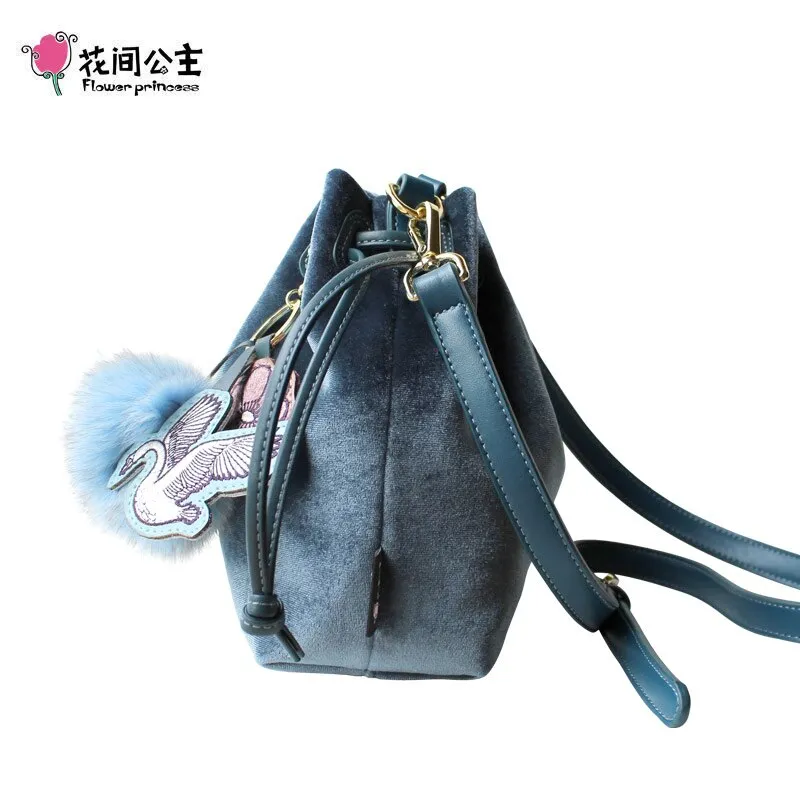 Christmas Gift Flower Princess 2019 Fashion Women Handbag VELOUR Women Messenger Bags Hair Ball Ornaments Female Shoulder Bags Ladies Handbags