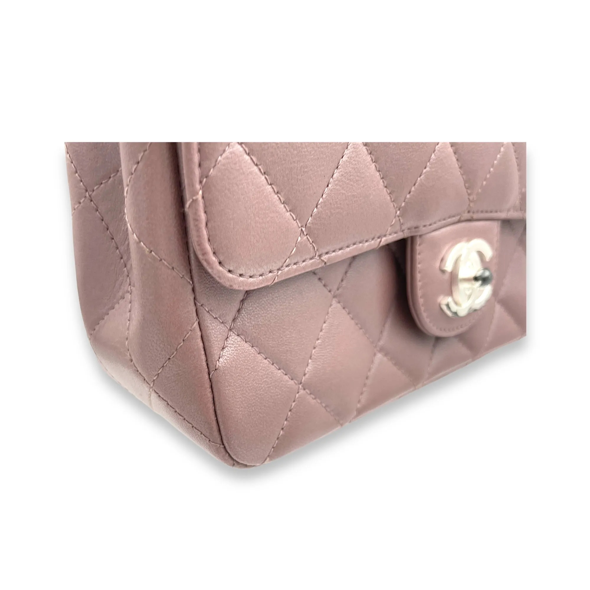 Classic Mini Pink Shoulder Bag in Lambskin, Silver hardware
