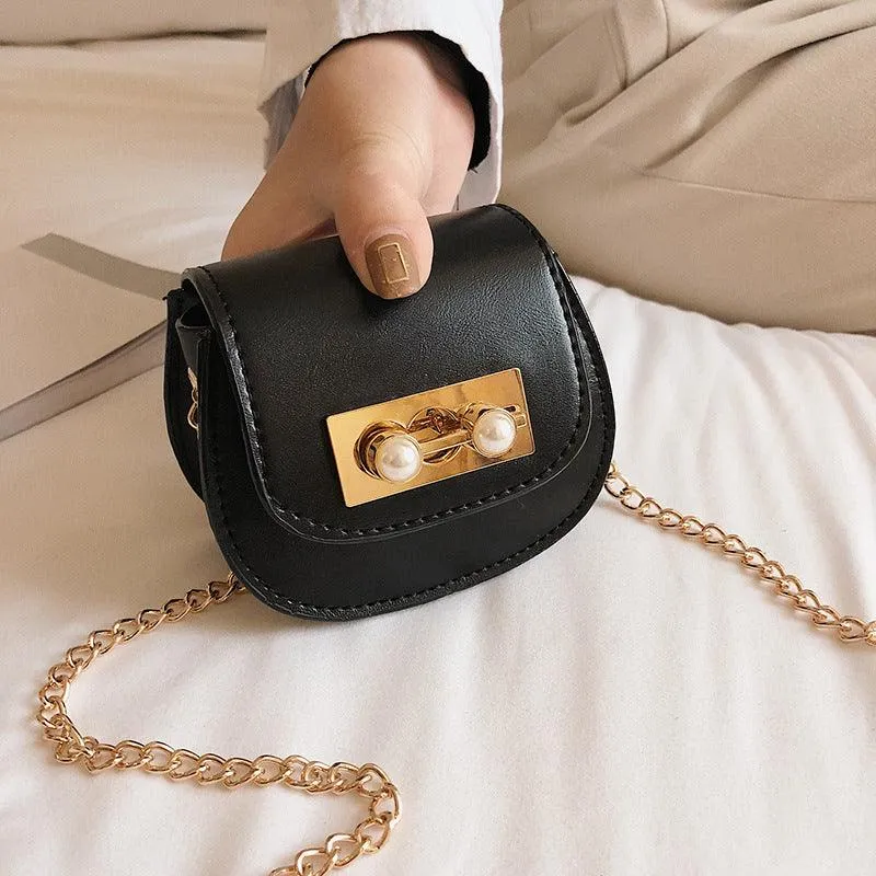 Contrasting mini saddle bag