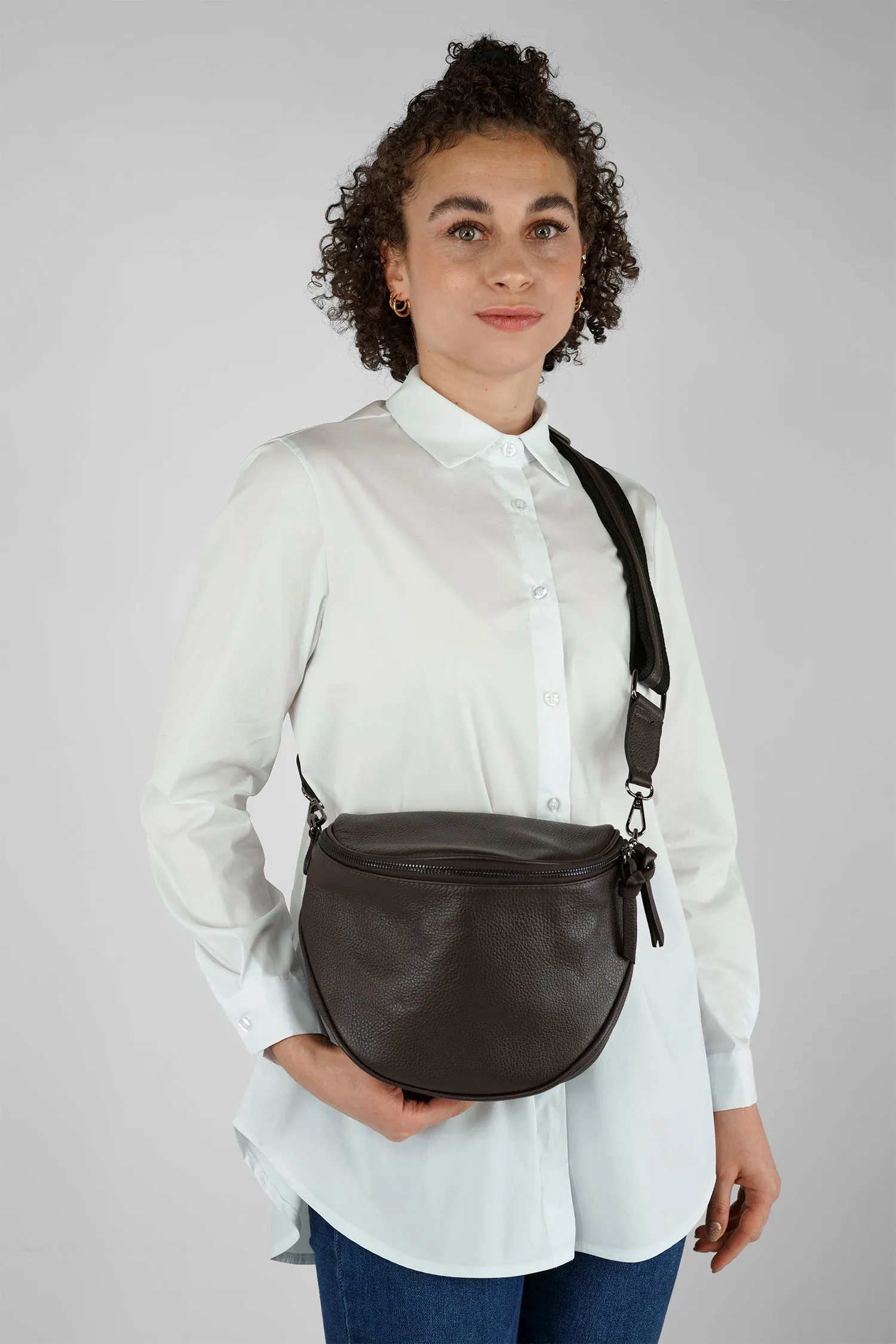 Crossbody-Bag KENNY aus genarbtem Leder