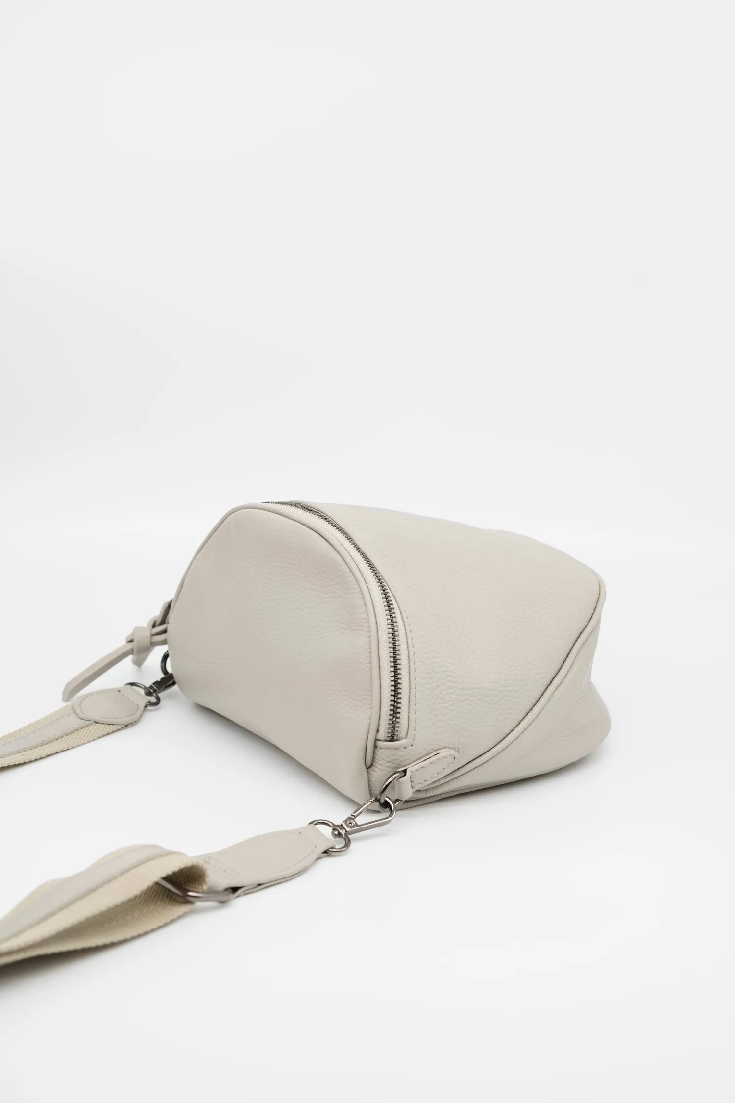 Crossbody-Bag KENNY aus genarbtem Leder