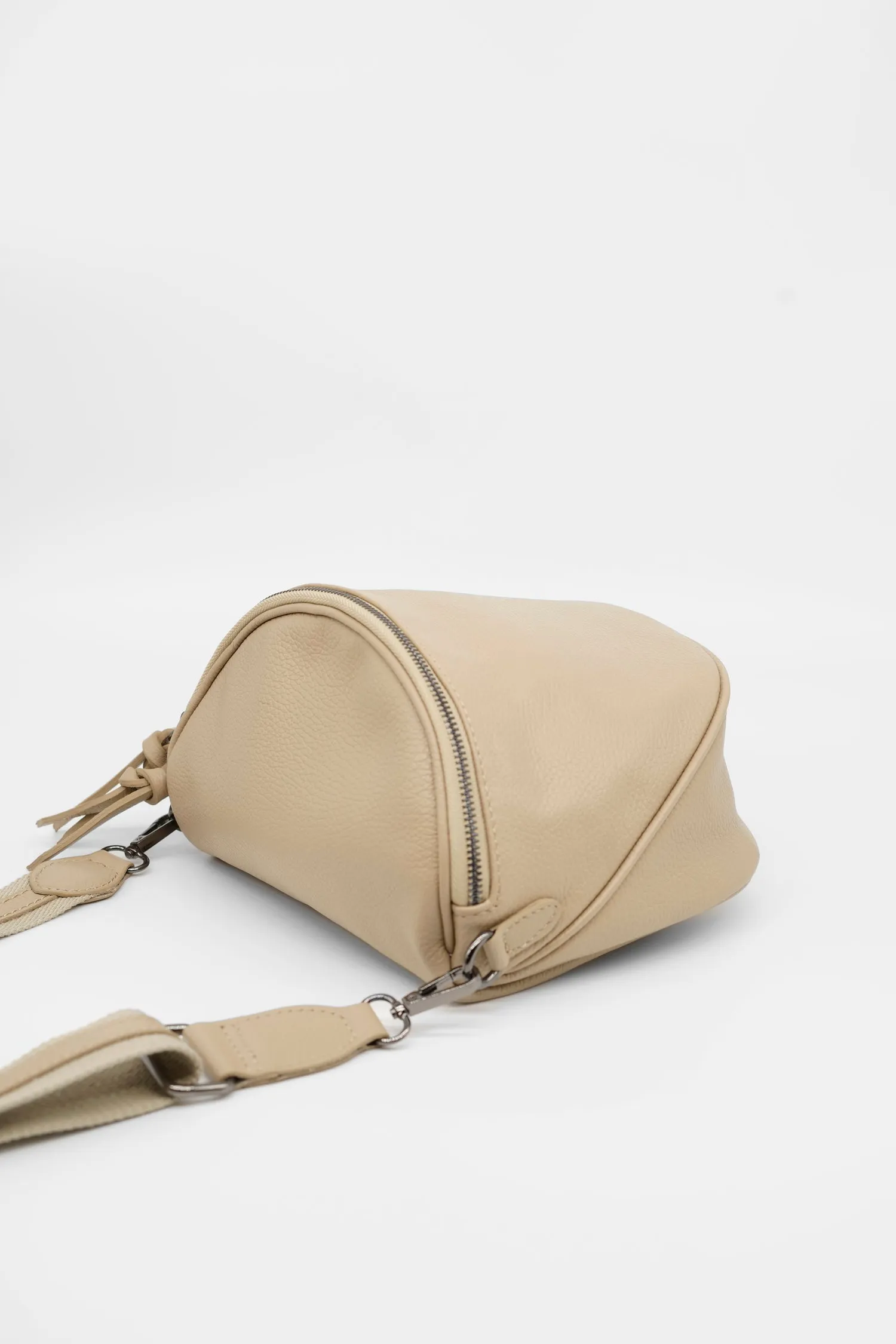 Crossbody-Bag KENNY aus genarbtem Leder