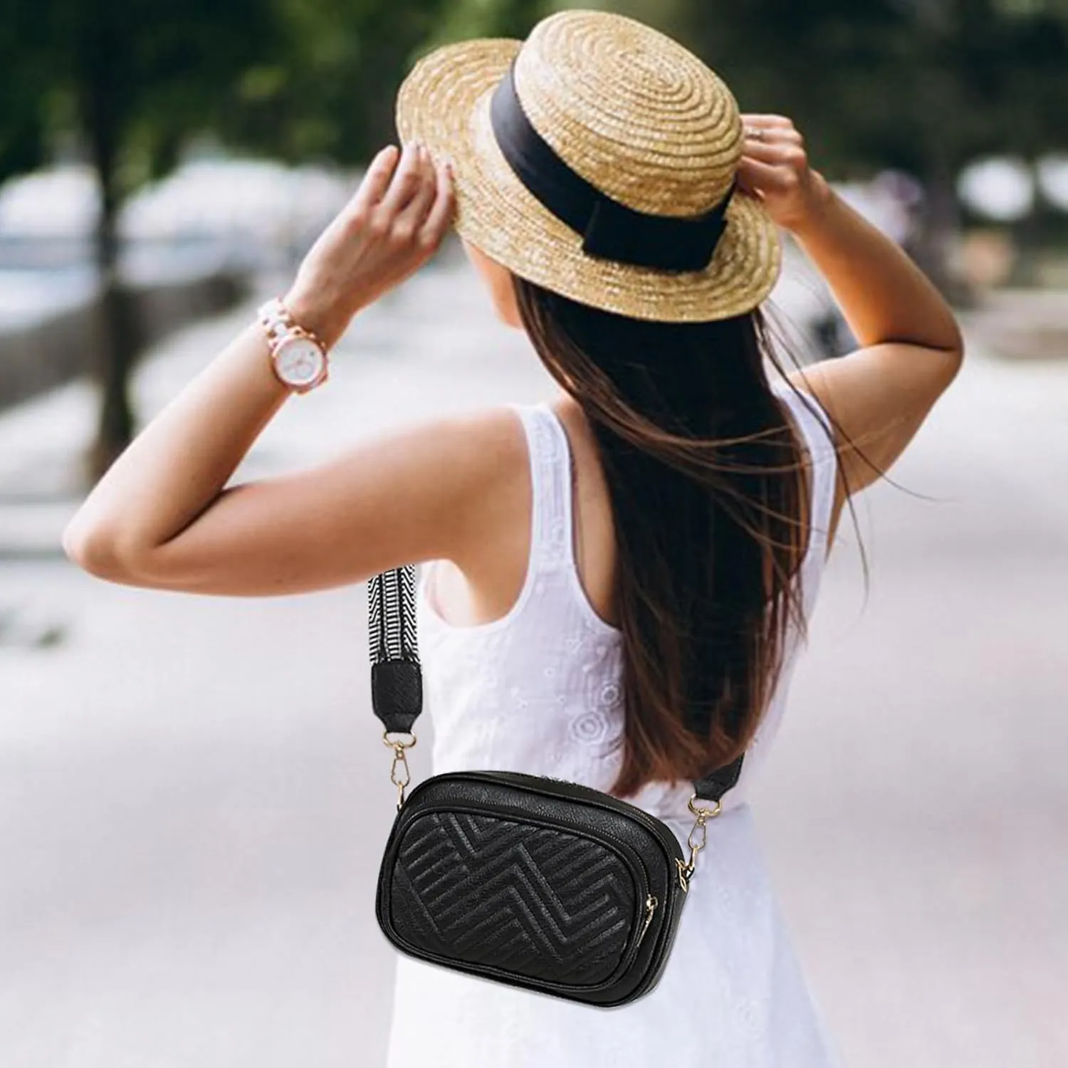 Crossbody Bags for Women Quilted Crossbody Purses Crossbody Bags Trendy Small Shoulder Bag with Wide Strap