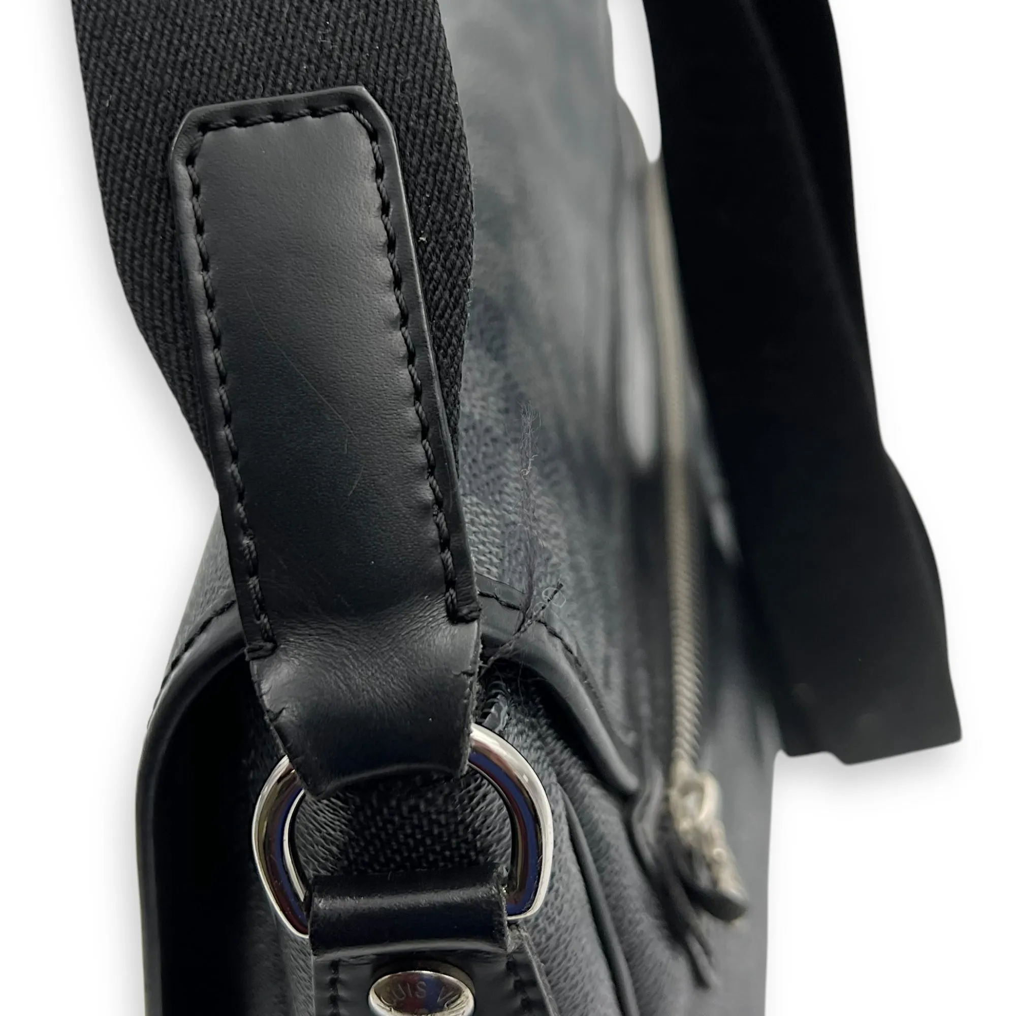 Daniel Graphite Messenger in Coated Canvas, Silver hardware