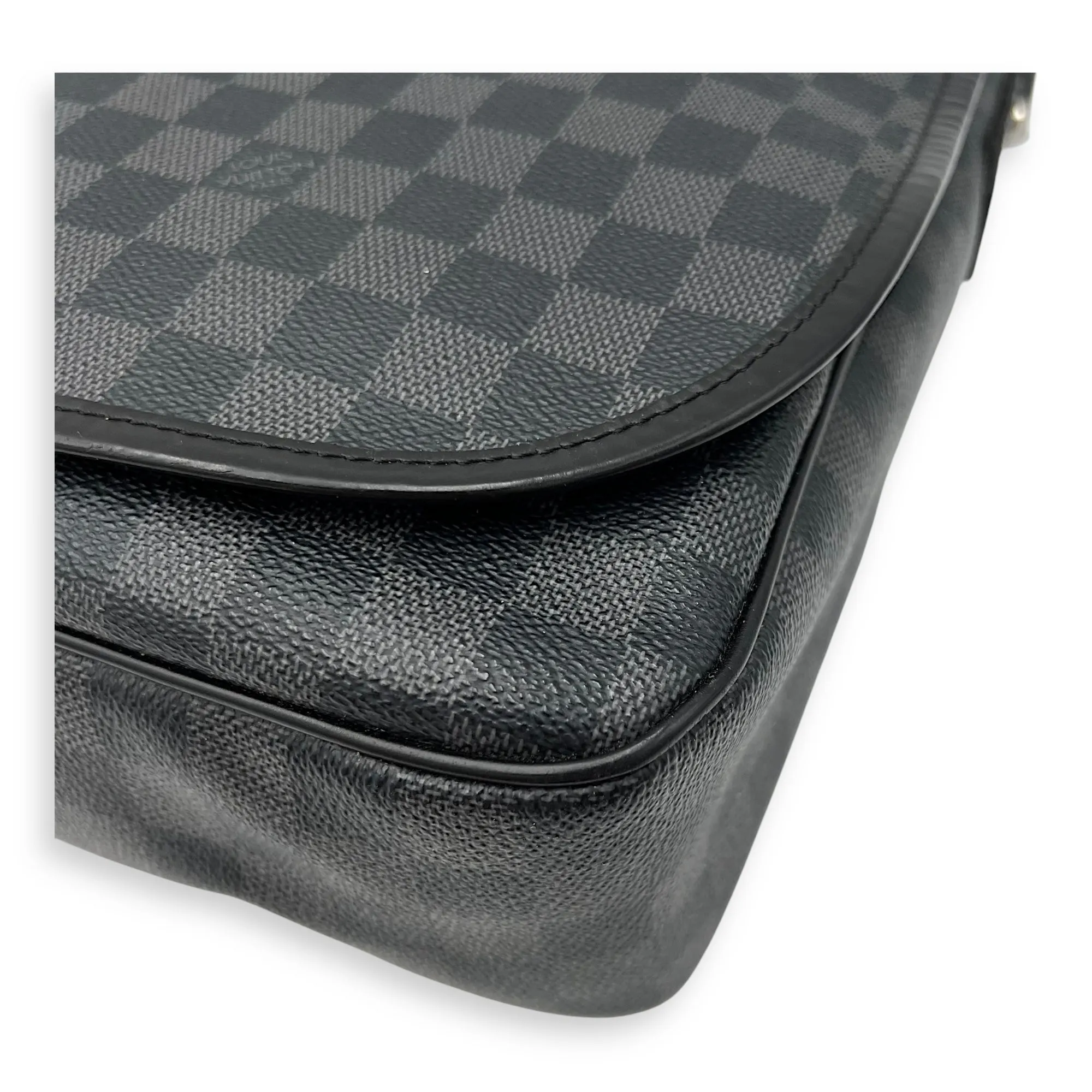Daniel Messenger MM Graphite in Coated Canvas, Silver hardware