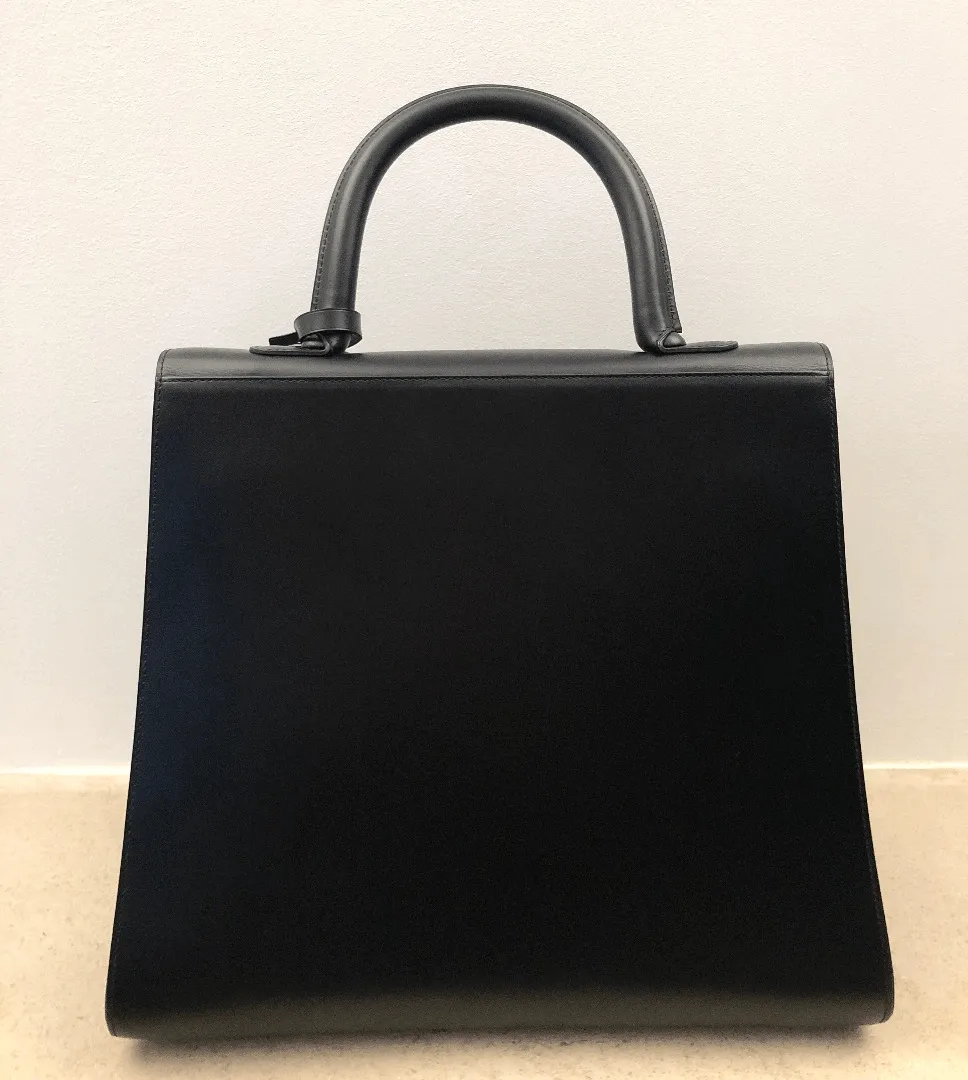 Delvaux Le Brillant - Ceci n'est pas un Delvaux