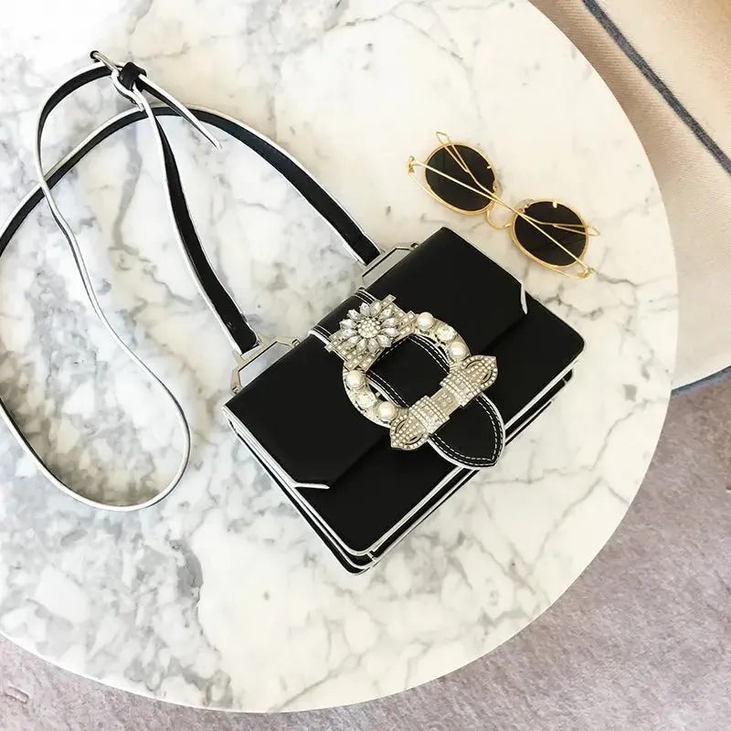 Diamond Lock Shoulder Bags - Leather Handbags