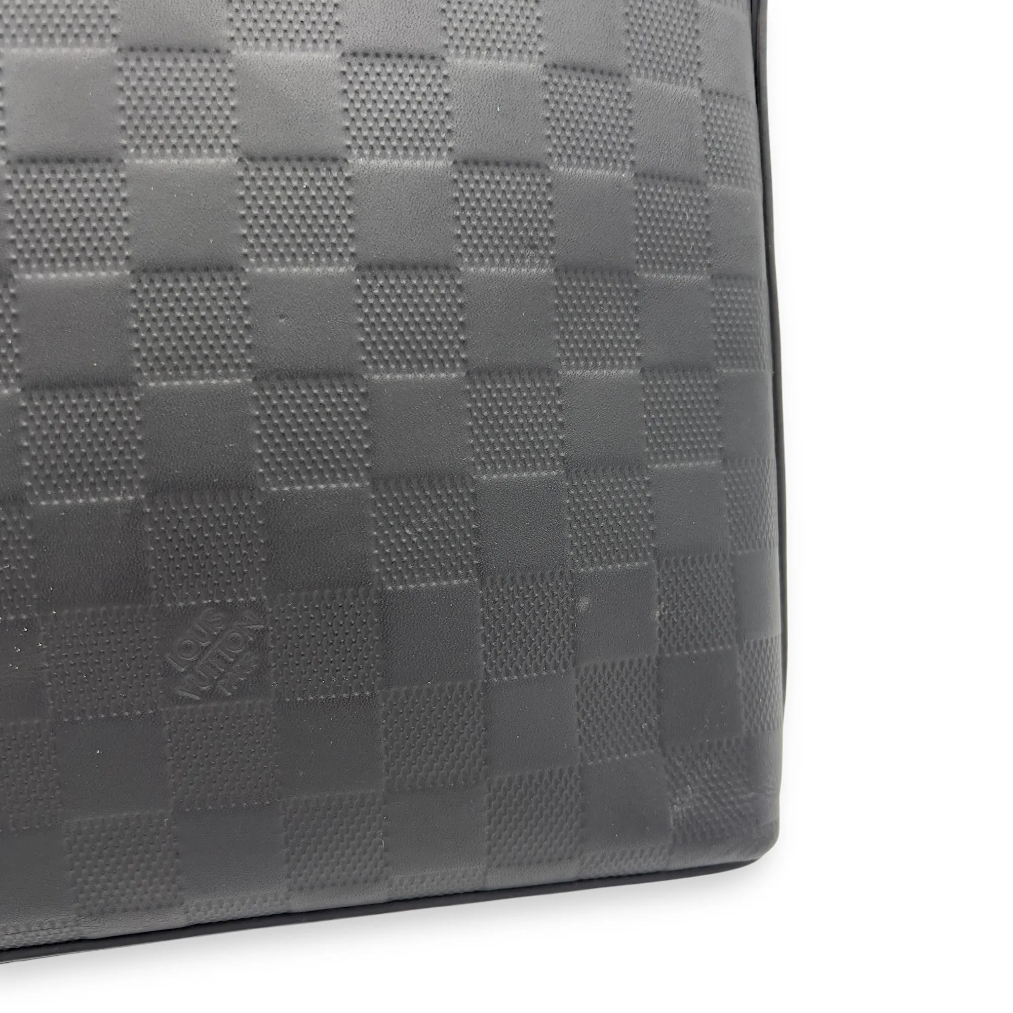 Discovery Messenger Black in Calfskin, Silver hardware