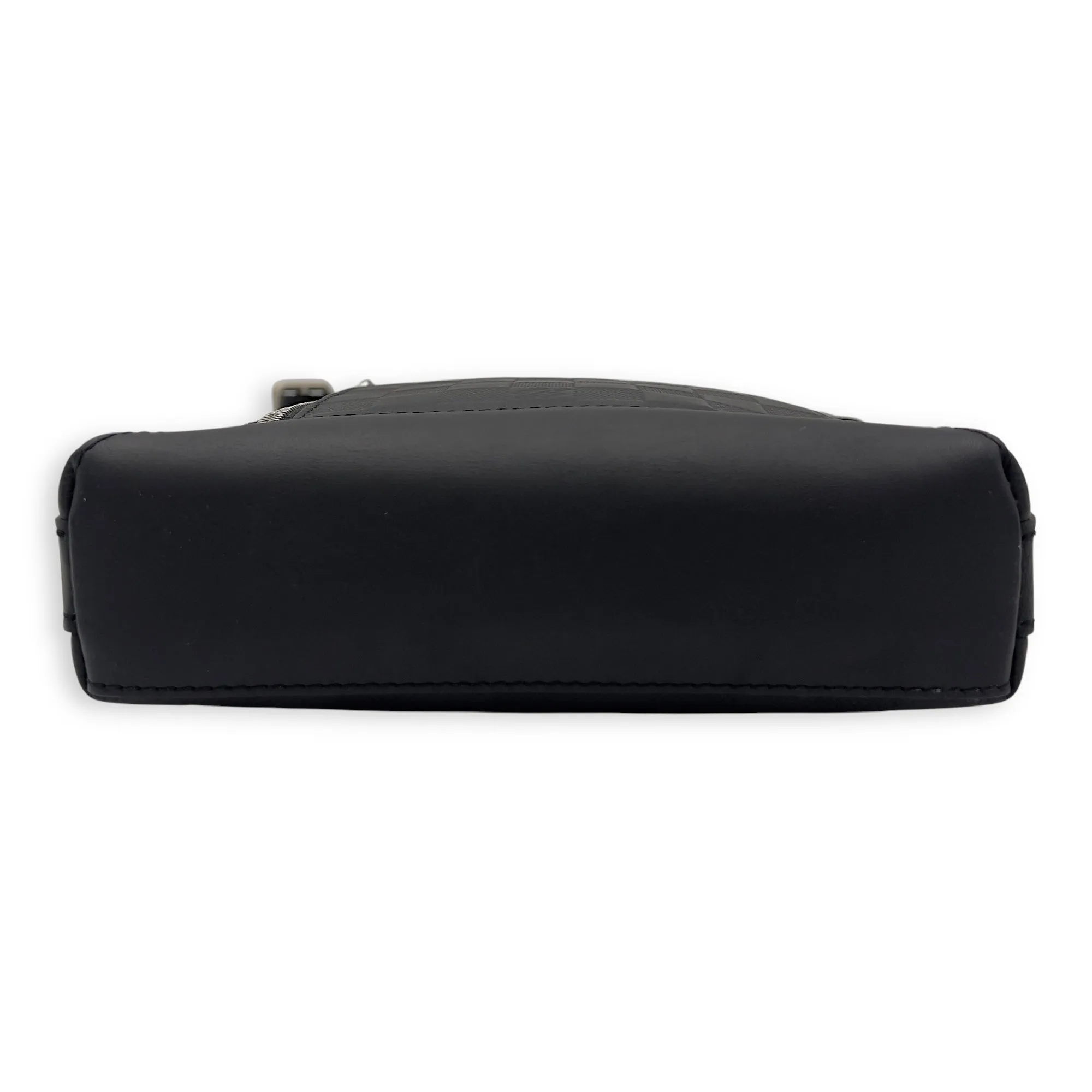 Discovery Messenger Black in Calfskin, Silver hardware