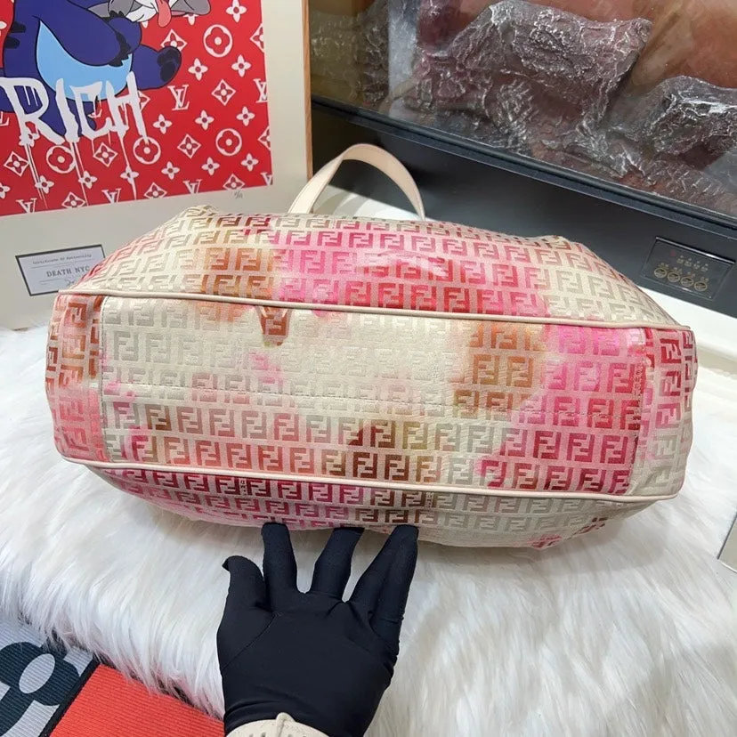 Fendi Pink Multicolor Zucca Print Canvas Hobo Bag Large