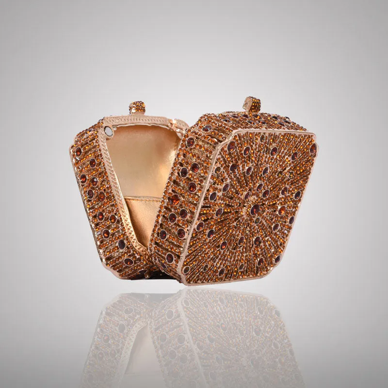 Gorgeous Gold Swarovski Crystal Clutch | C910