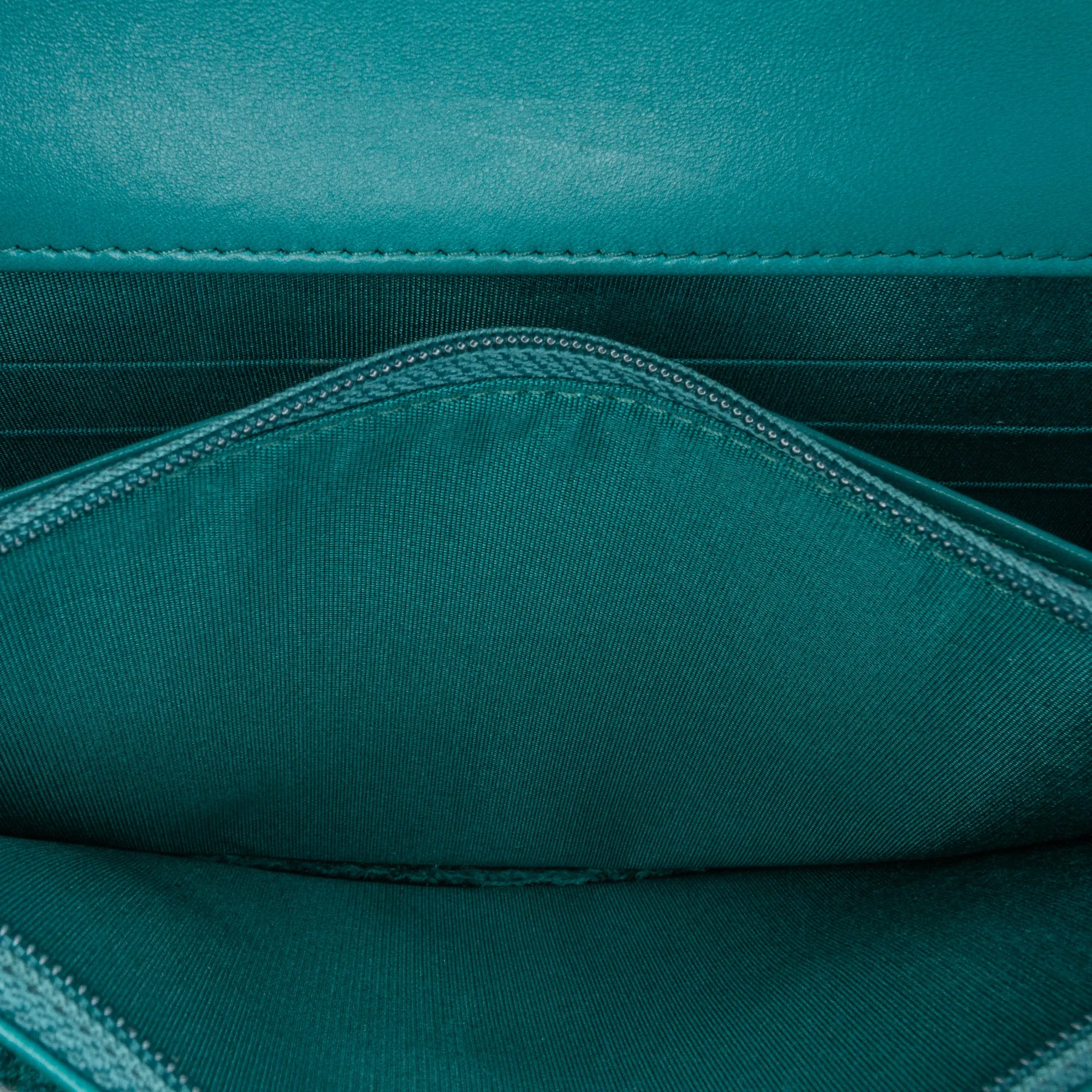 Green Chanel Tweed 19 Wallet On Chain Satchel