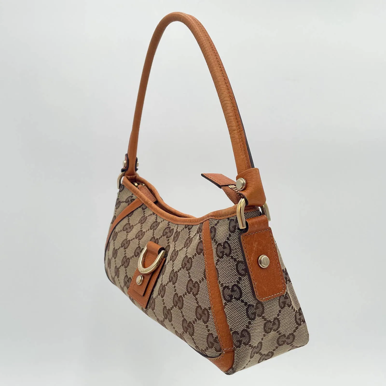 Gucci Abbey D-Ring Pochette