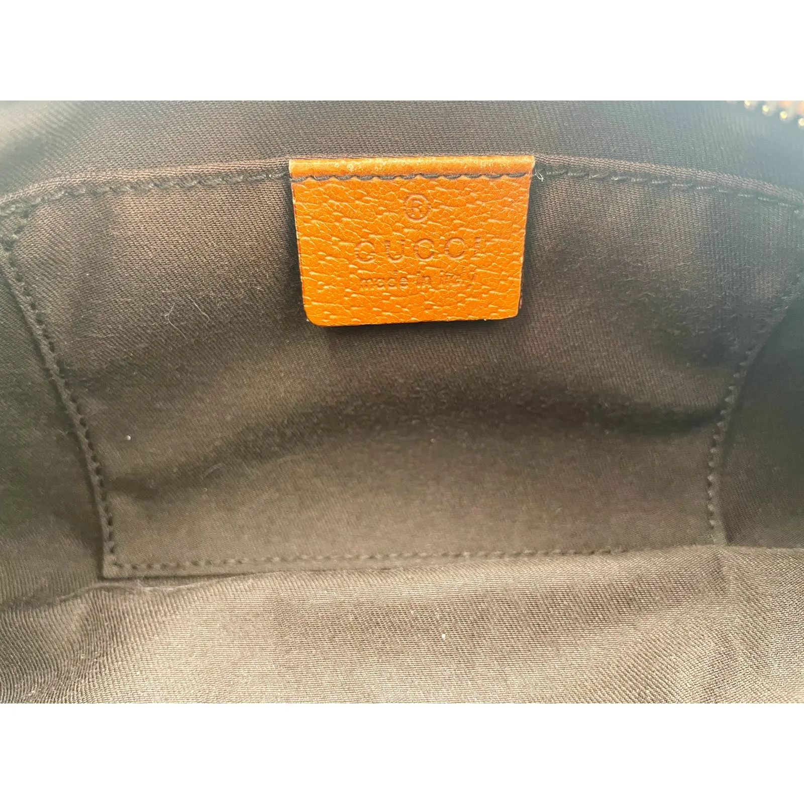 Gucci Abbey D-Ring Pochette