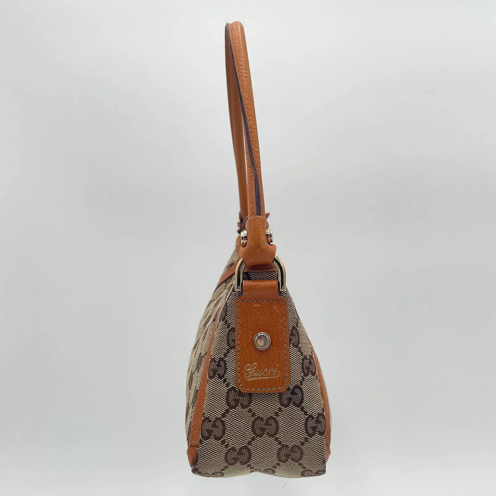 Gucci Abbey D-Ring Pochette