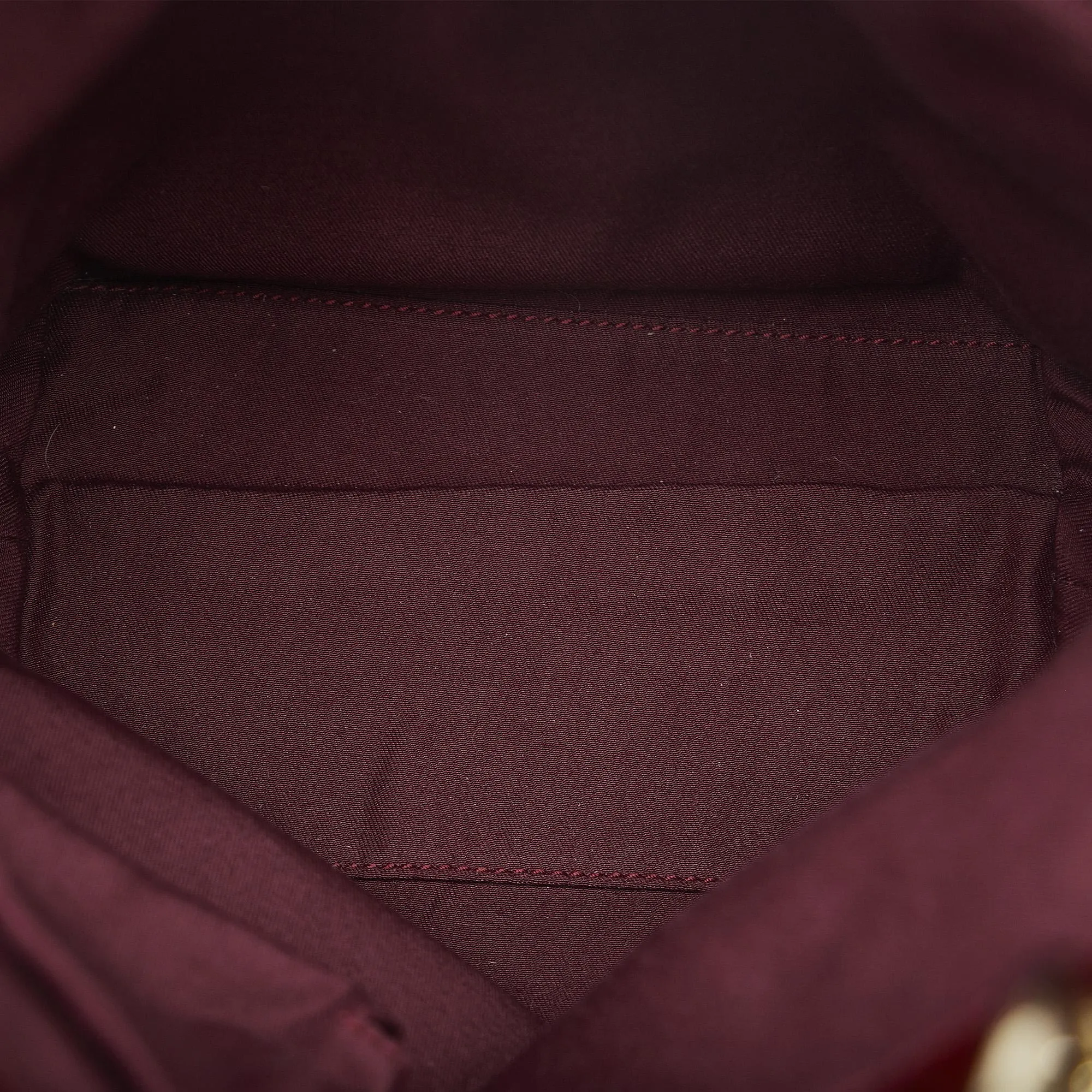 Gucci GG Canvas Eclipse Tote (SHG-PaKaf2)