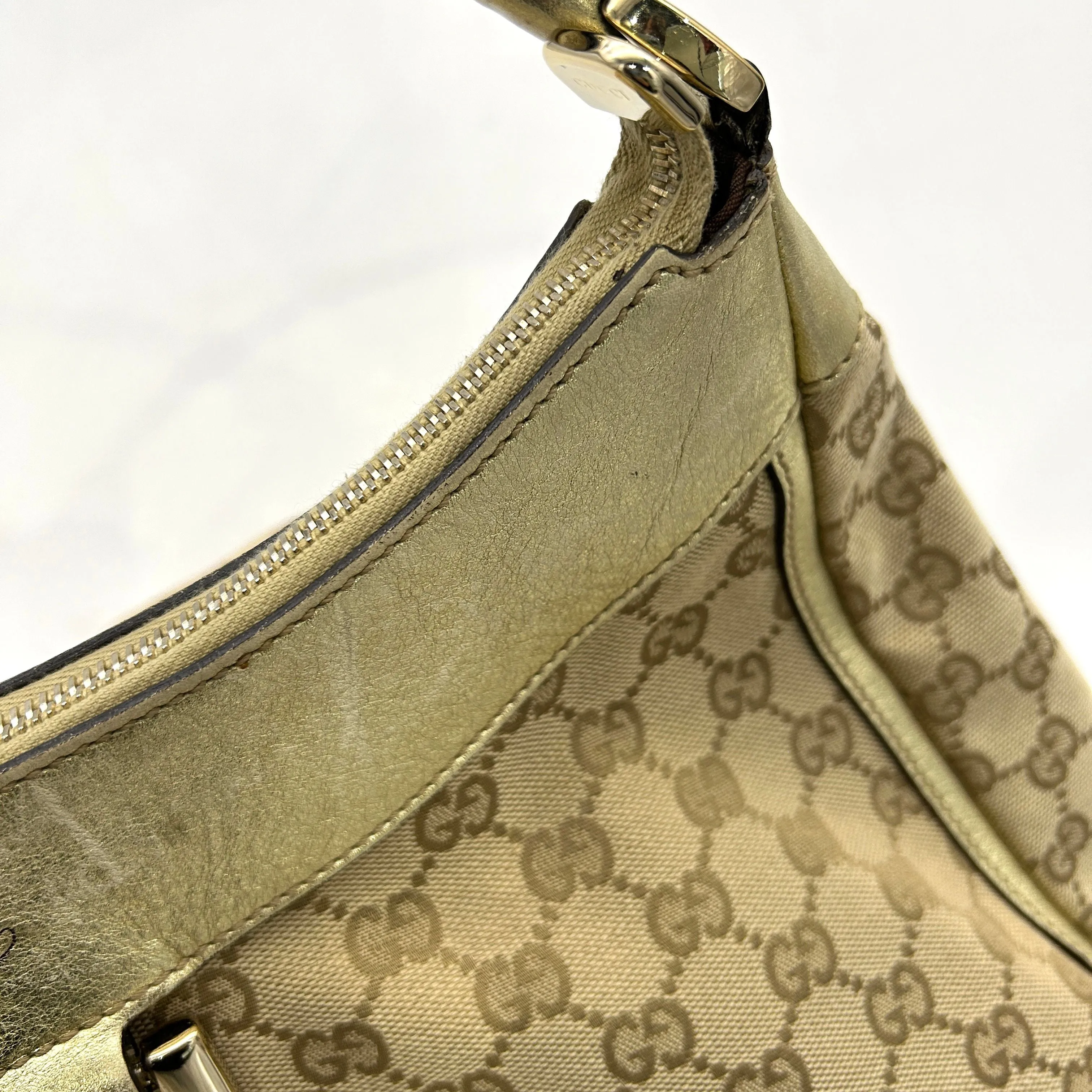 Gucci GG Canvas Large Abbey Hobo - Neutrals Handle Bags, Handbags gu9918er